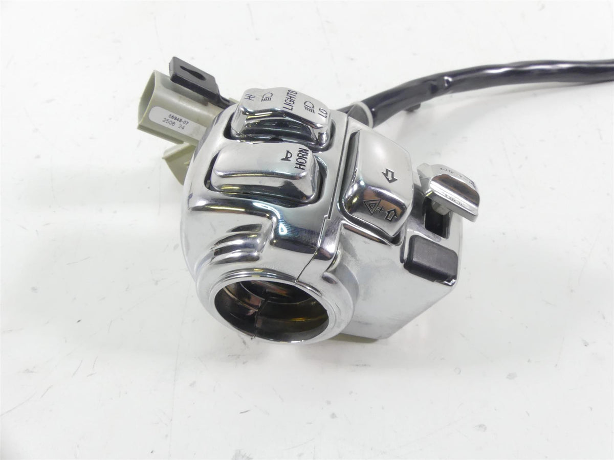 2007 Harley Touring FLHR SE CVO Road King Left Cruise Control Switch 71682-06A {{ shop.shopifyCountryName }} - Mototech271