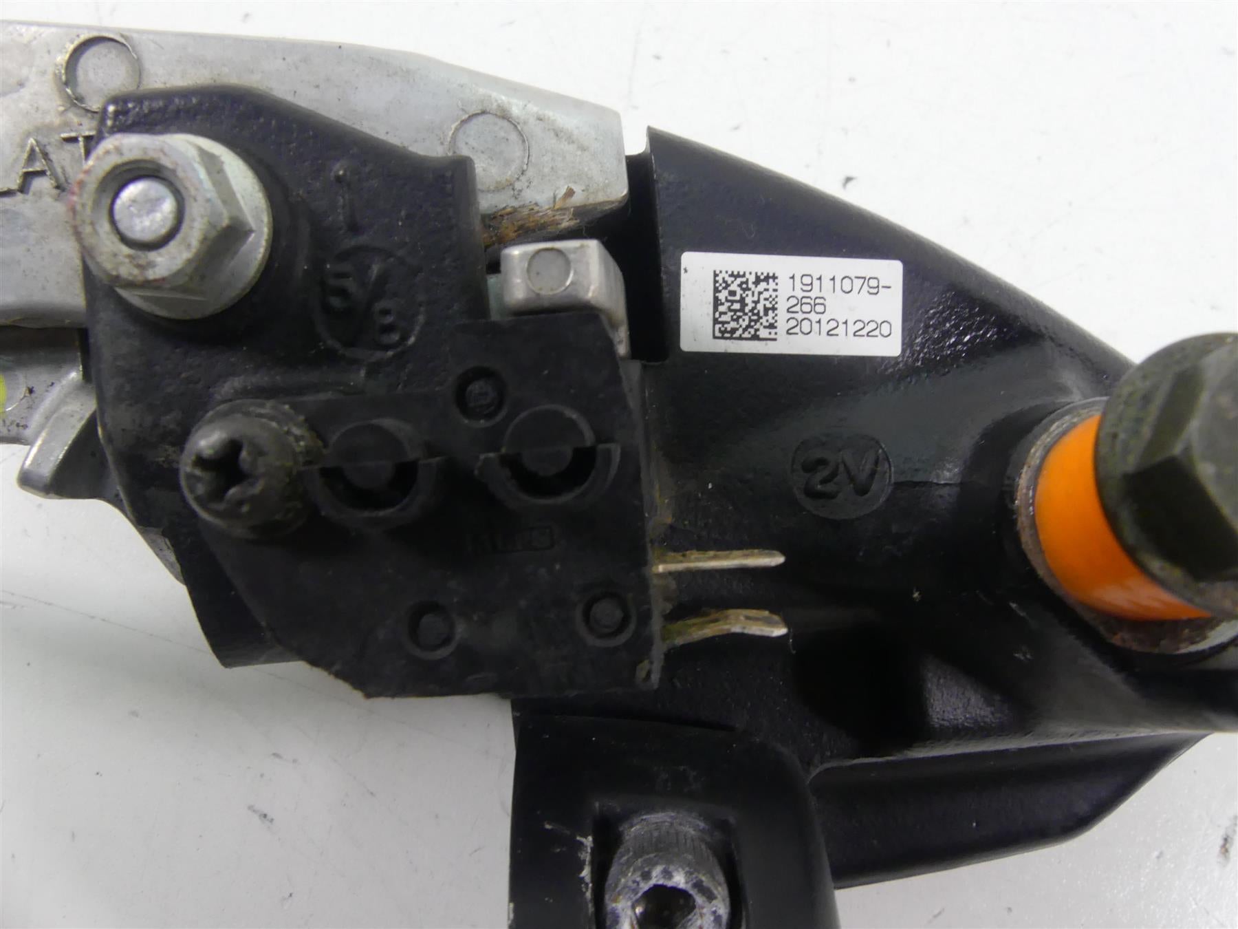 2013 Victory Cross Country Front 5/8 Brake Master Cylinder 1911079 {{ shop.shopifyCountryName }} - Mototech271