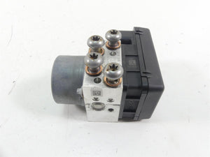 2015 BMW F800GS K72 Abs Brake Pump Module Unit 10K Only 8556198 34518546851 | Mototech271