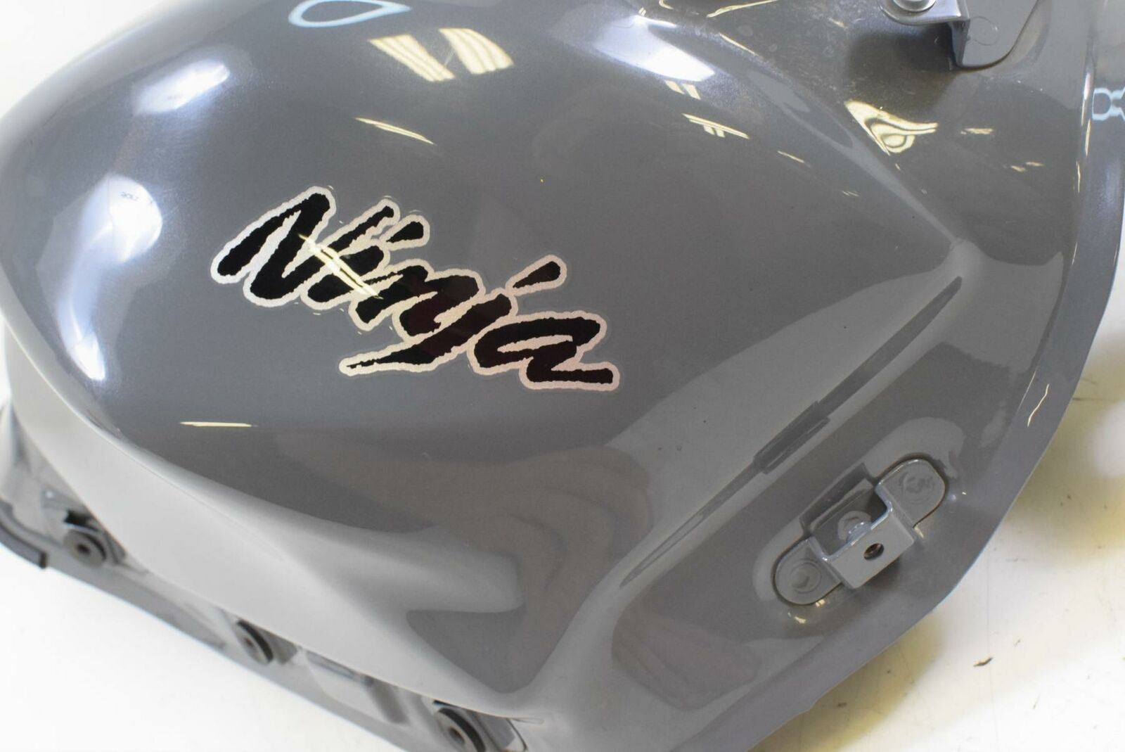 2018 Kawasaki EX650 Ninja Fuel Gas Petrol Tank - Dent 51001-0841-H8 {{ shop.shopifyCountryName }} - Mototech271