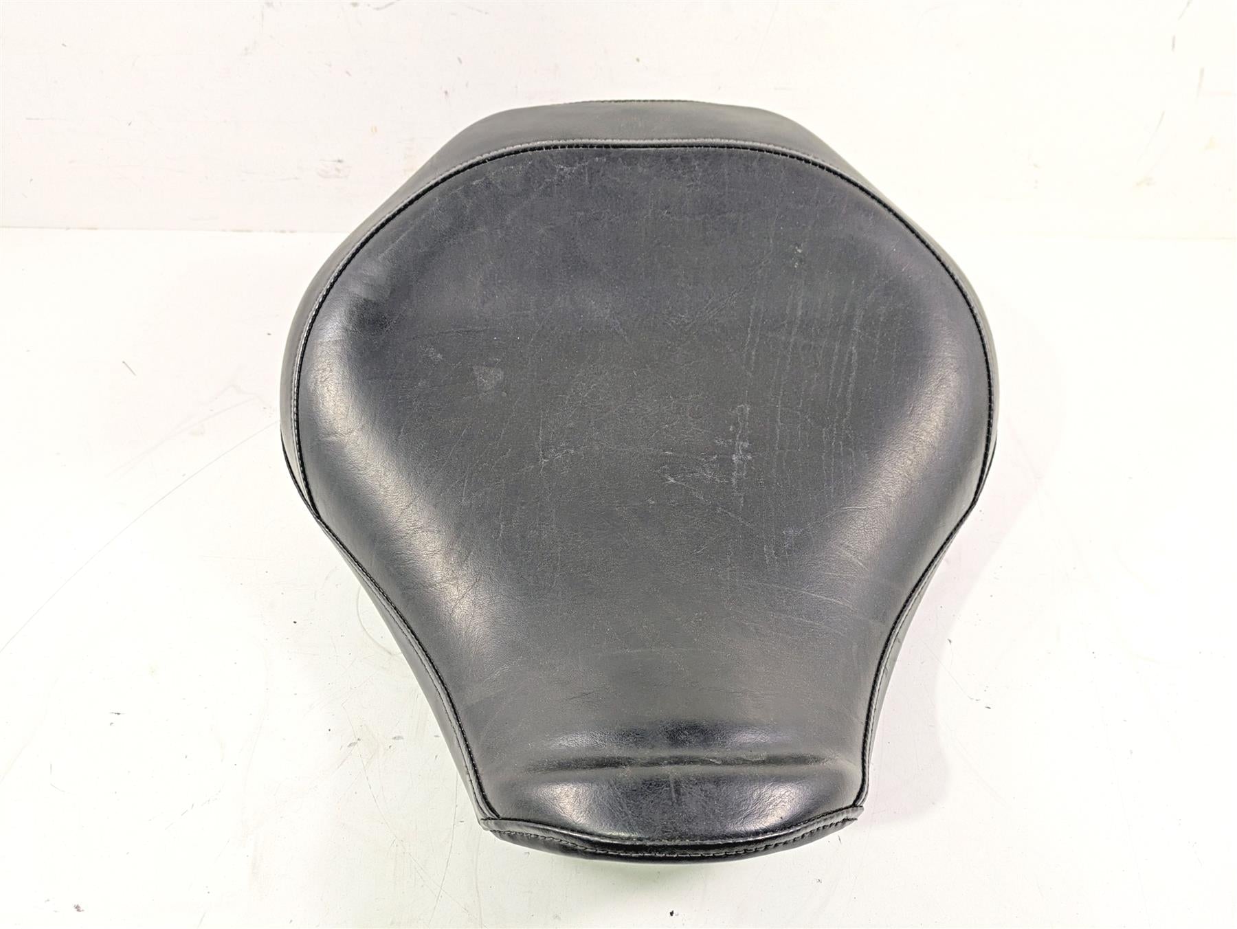 2008 Yamaha XVS1300 V-Star Tourer Front Rider Driver Seat Saddle 3D8-24710-00-00 {{ shop.shopifyCountryName }} - Mototech271