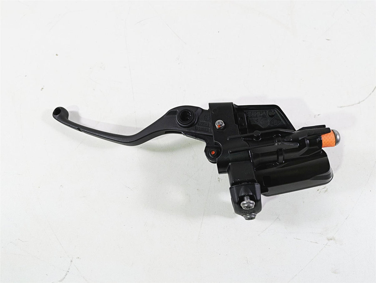 2014 BMW R nine T R9T K21 Front Brake Master Cylinder 32728559604 {{ shop.shopifyCountryName }} - Mototech271