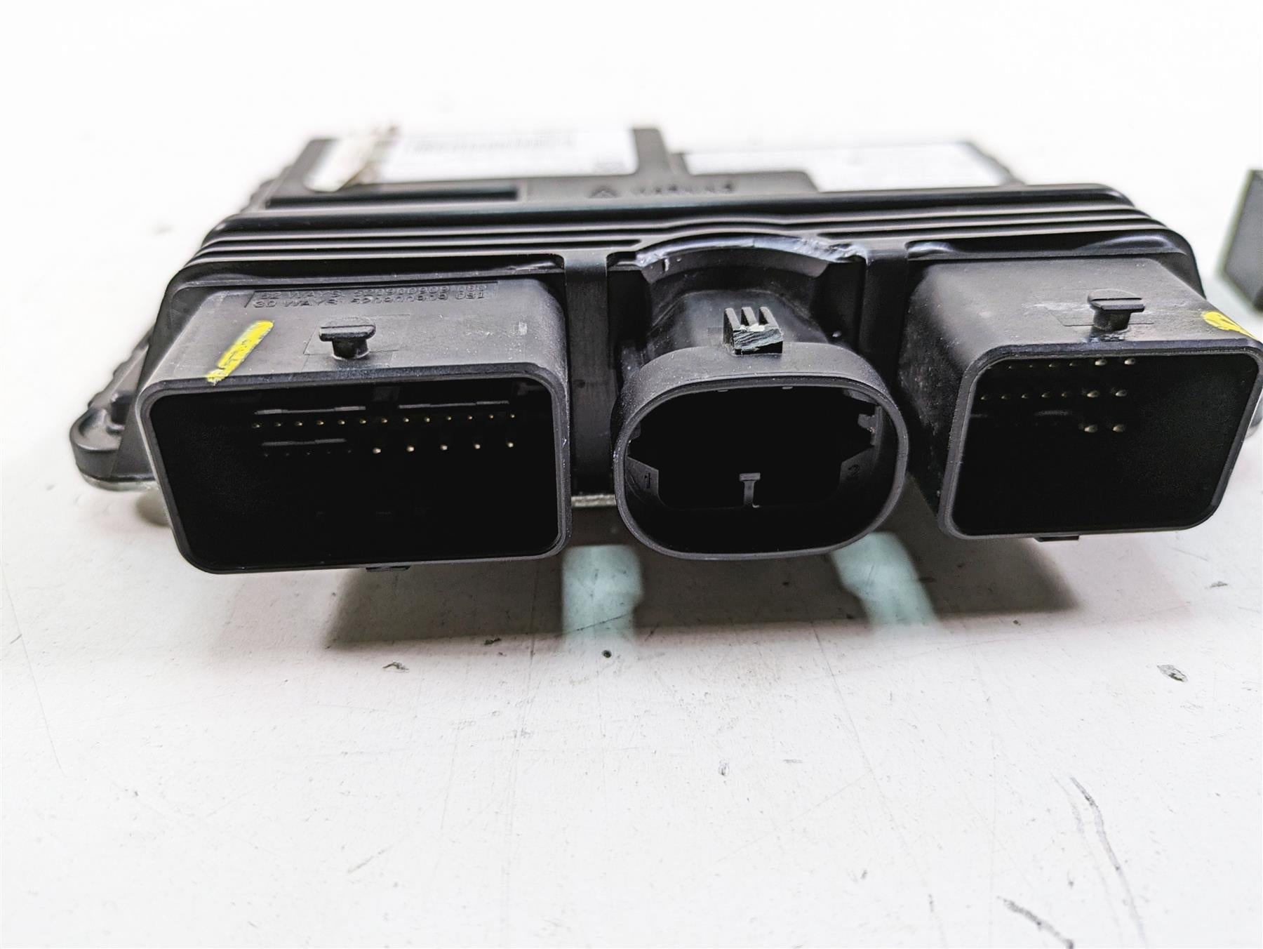 2022 Harley RA1250 S Pan America Bcm Body Control Module Class I 41000674 {{ shop.shopifyCountryName }} - Mototech271