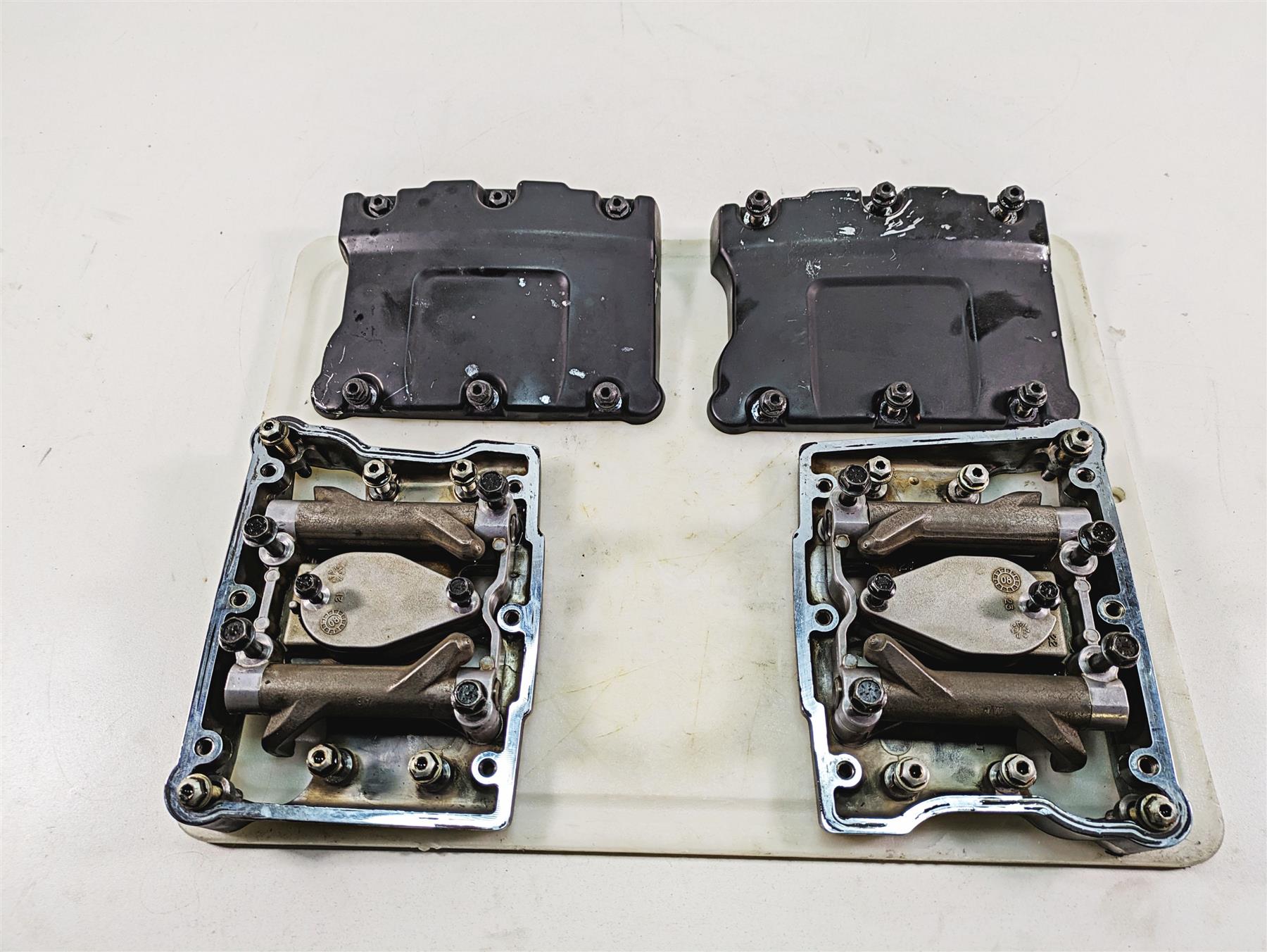 2009 Harley FXDC Dyna Super Glide Custom Rocker Box Cover Set - Read 17543-99A {{ shop.shopifyCountryName }} - Mototech271