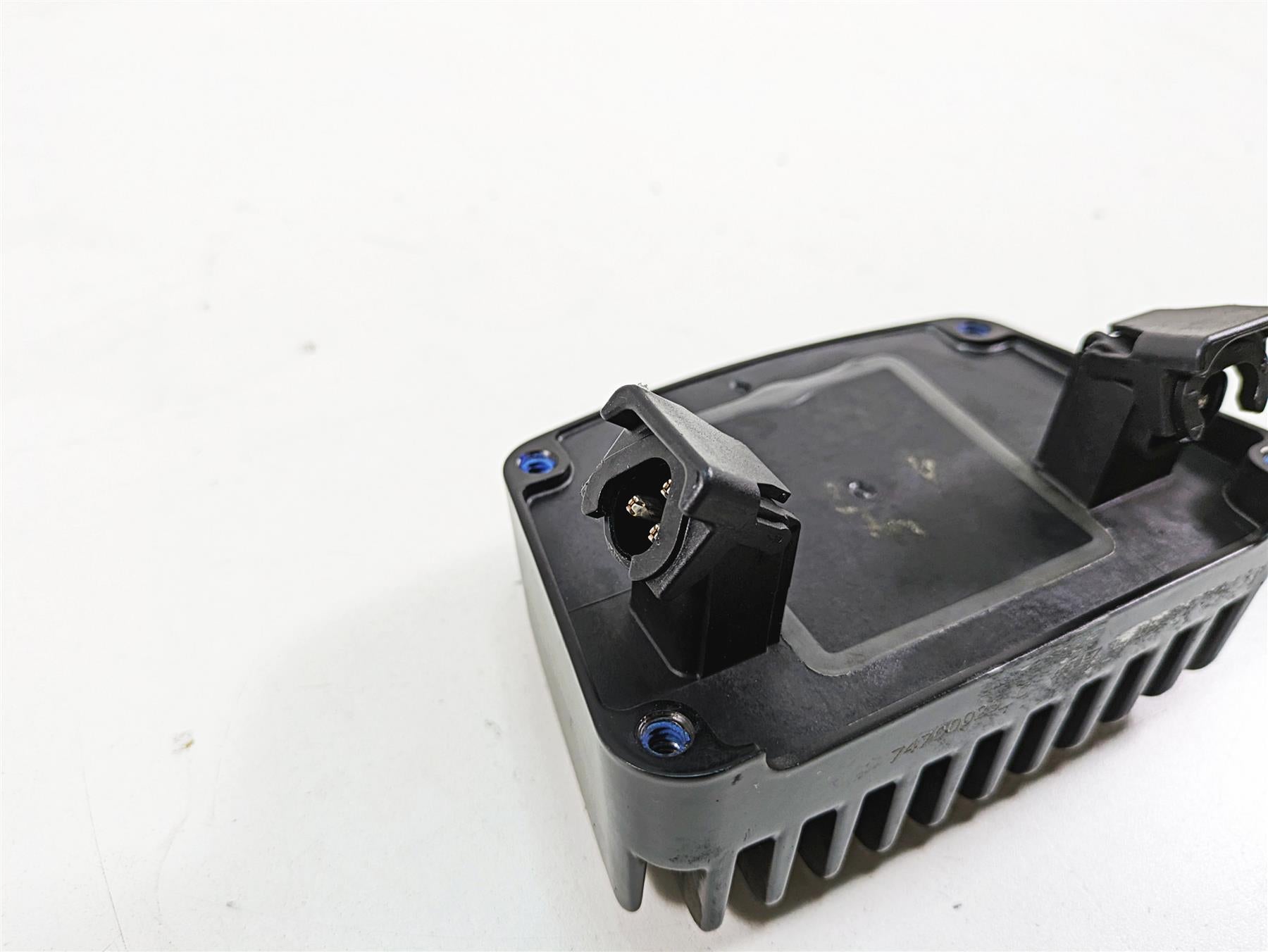 2018 Harley Touring FLHXSE CVO Street Glide Rectifier Voltage Regulator 74700025 {{ shop.shopifyCountryName }} - Mototech271