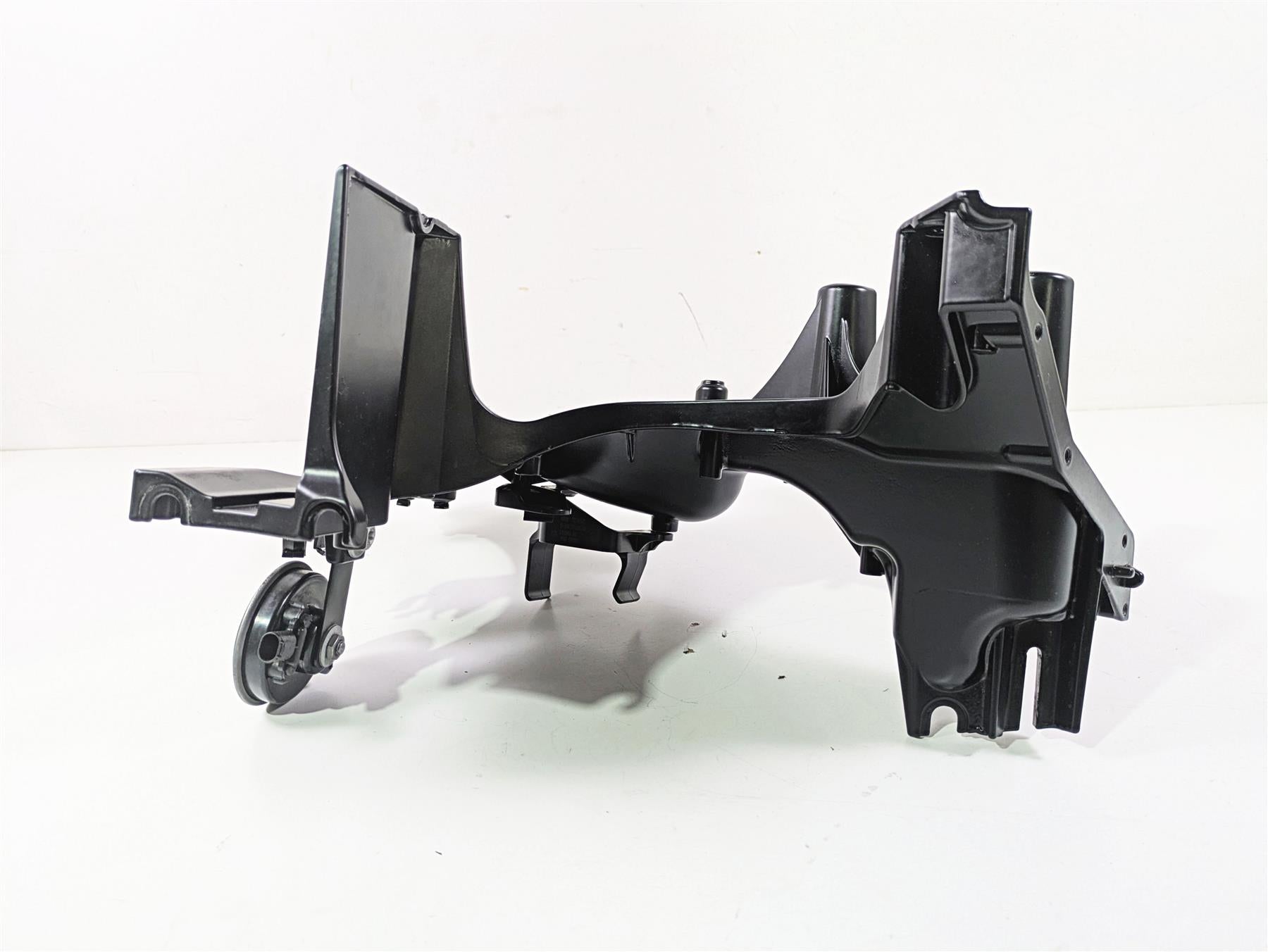 2014 BMW K1600 GTL K48 Left Front Dash Carrier Stay Bracket 46637709517 {{ shop.shopifyCountryName }} - Mototech271