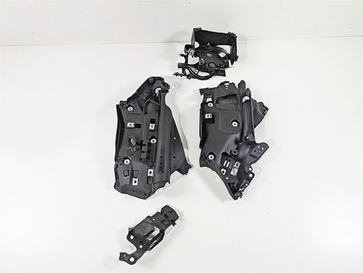 2022 Ducati Streetfighter V2 Electrical & Battery Holder Carrier 8291I303A {{ shop.shopifyCountryName }} - Mototech271