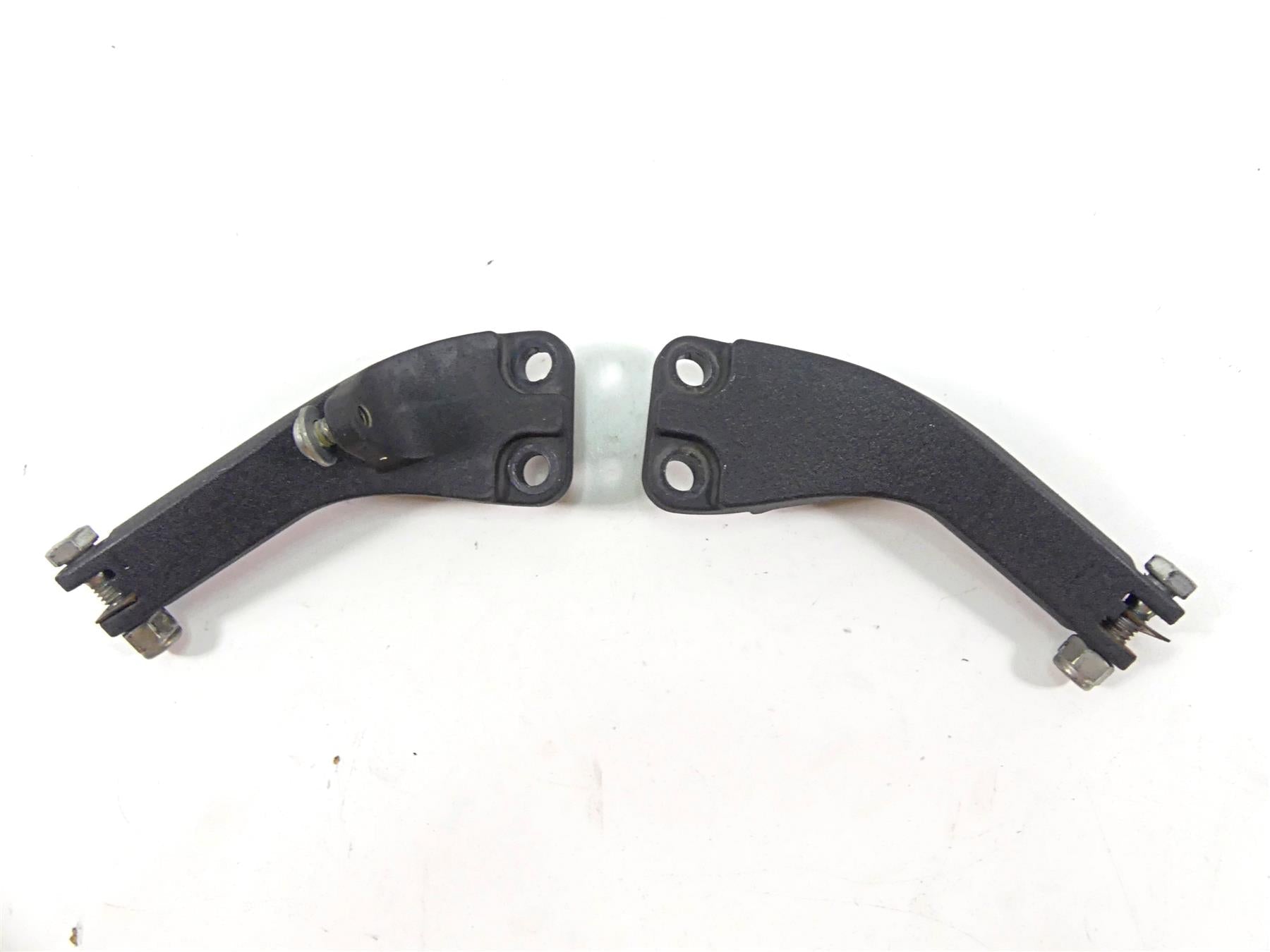 2014 Harley Dyna FXDB Street Bob Rear Passenger Footpeg Mounts 49224-06 49230-06 {{ shop.shopifyCountryName }} - Mototech271