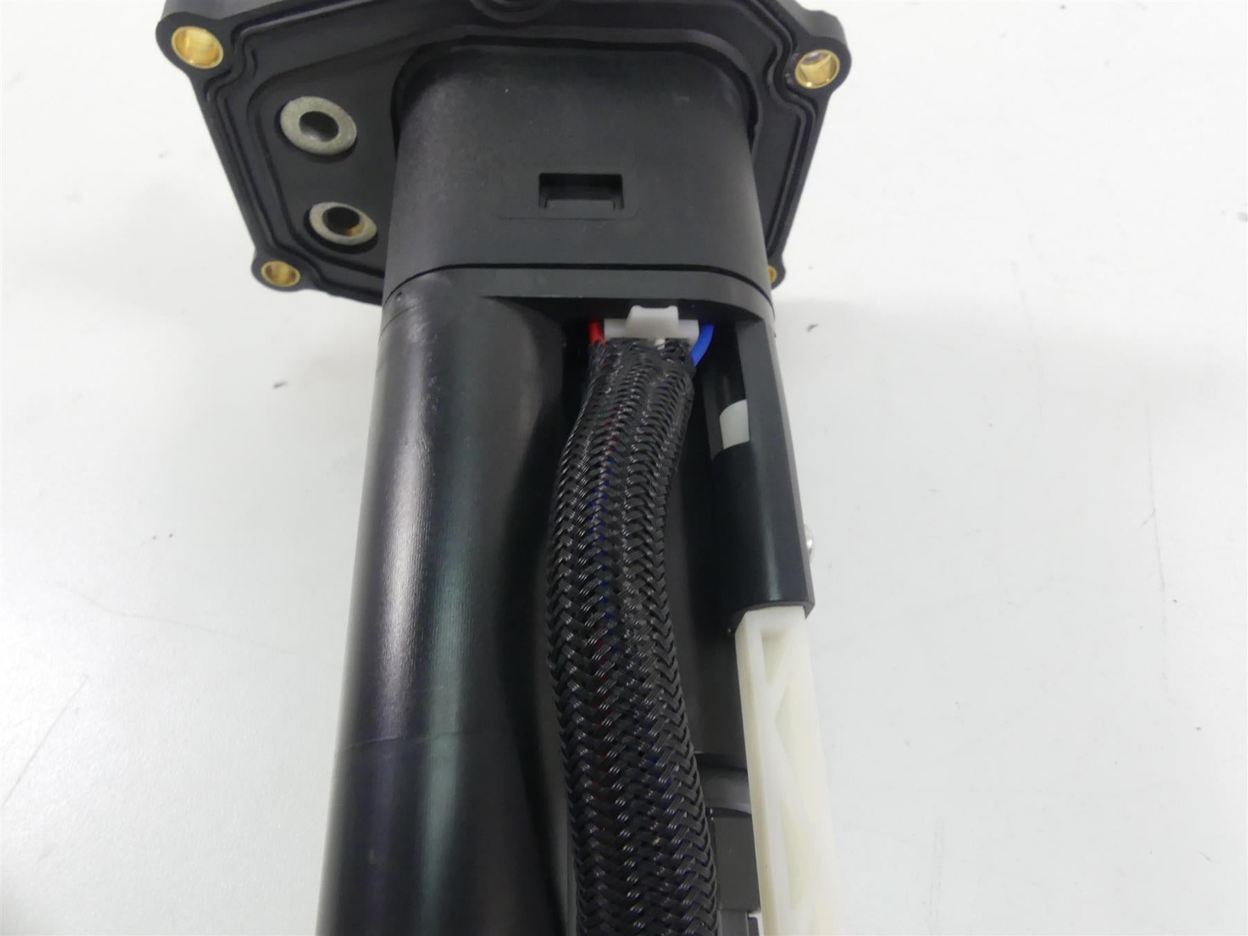 2014 Ducati Hypermotard 821 SP Fuel Gas Petrol Pump - Tested 16024281A {{ shop.shopifyCountryName }} - Mototech271
