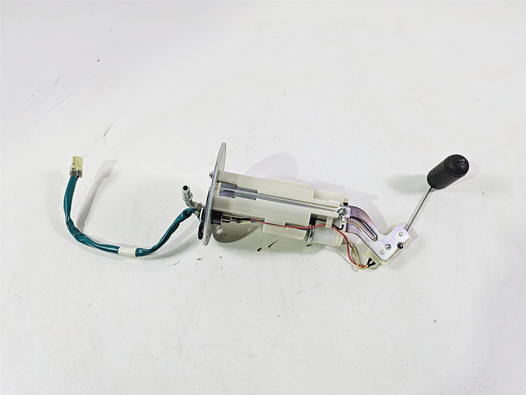2021 Kawasaki Z900 ZR900 Fuel Gas Petrol Pump 3k Only - Tested 49040-0756 | Mototech271
