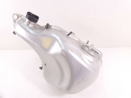 2010 Victory Vision Tour Right Side Fuel Gas Petrol Tank Reservoir 1017293 {{ shop.shopifyCountryName }} - Mototech271