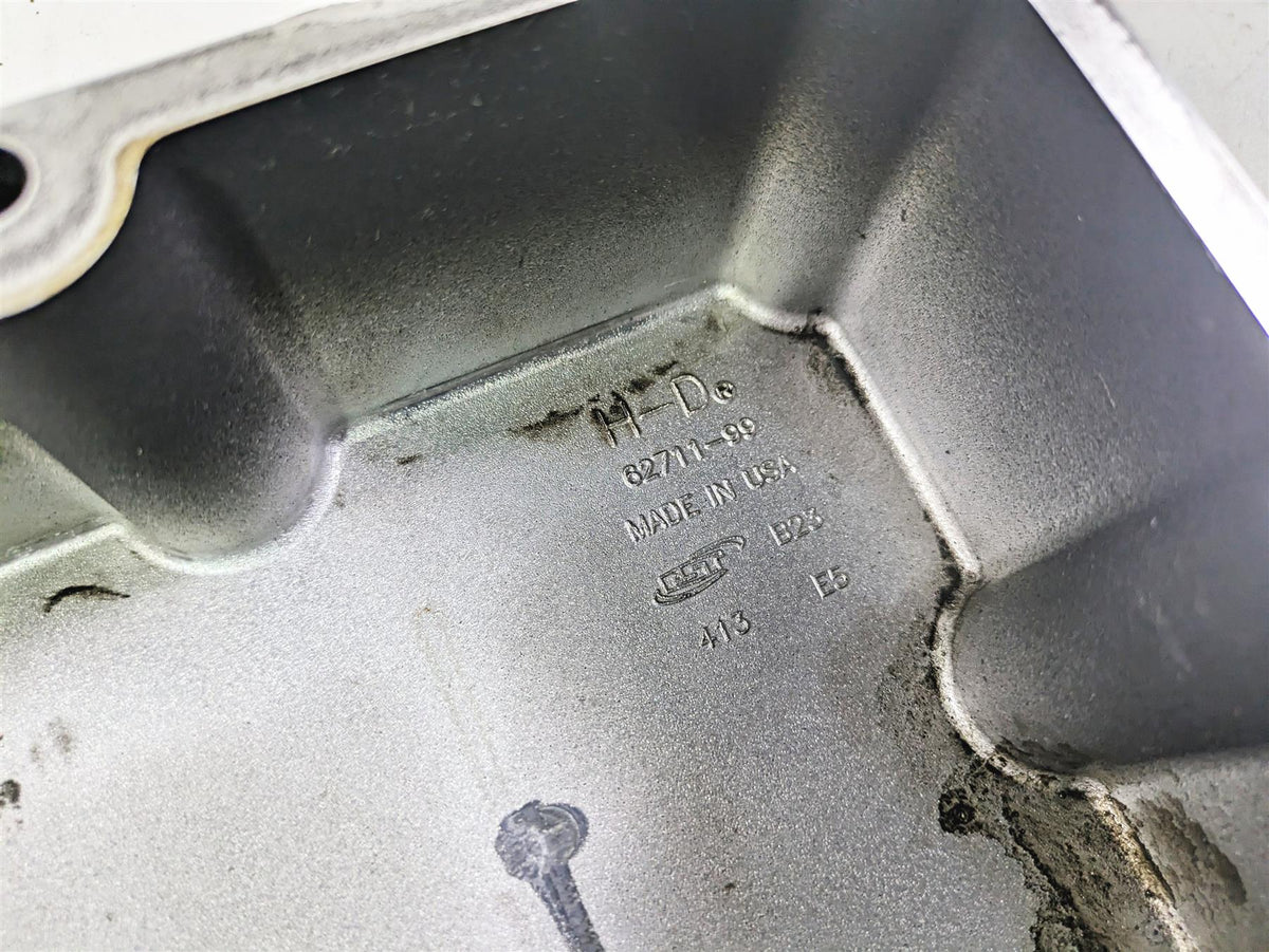 2005 Harley Touring FLHRI Road King Transmission Bottom Cover Oil Pan 62711-99 {{ shop.shopifyCountryName }} - Mototech271