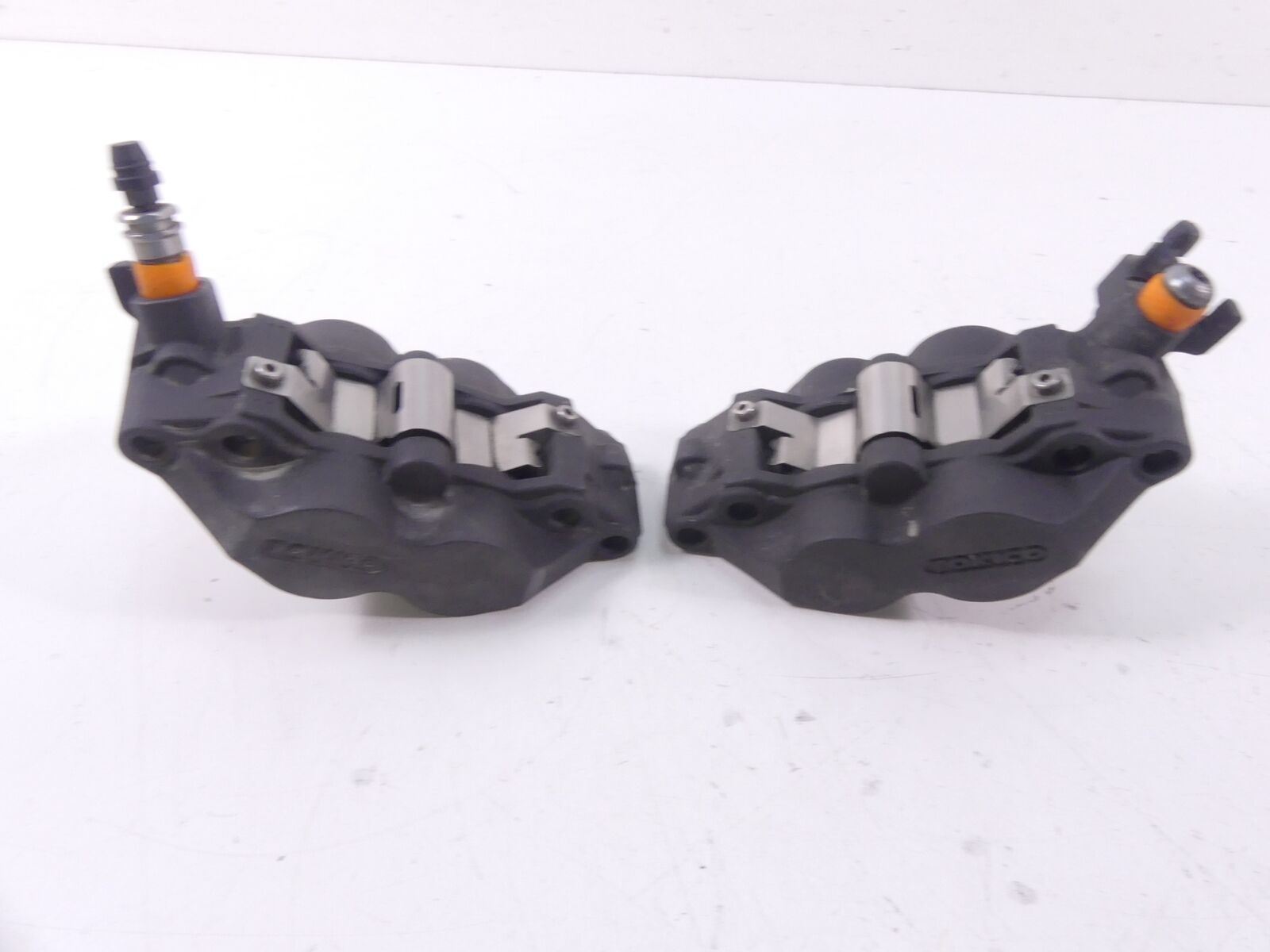 2018 BMW K1600 Bagger Tokico Front Brake Caliper Set 34117726766 34117728943 {{ shop.shopifyCountryName }} - Mototech271