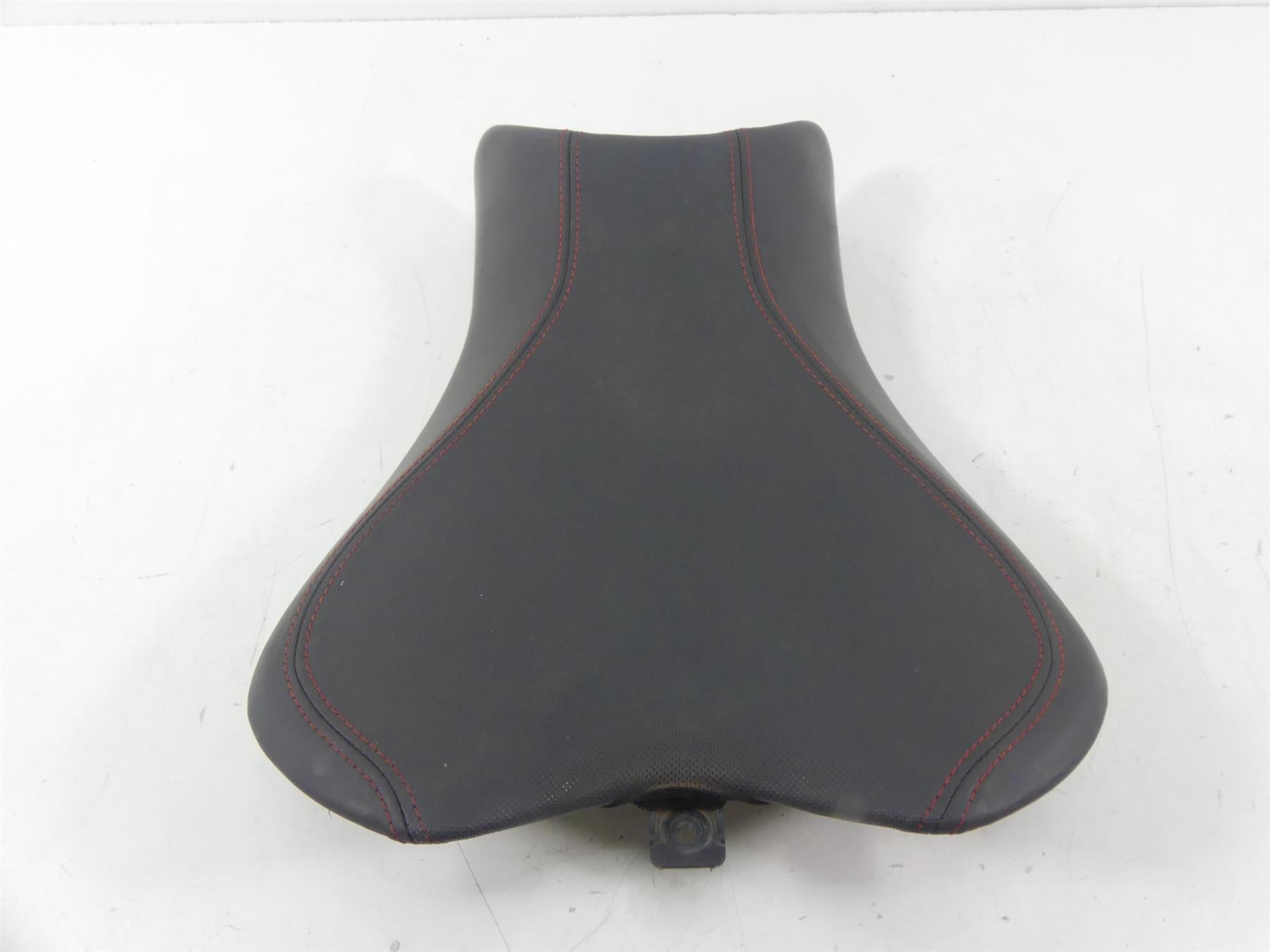 2019 Triumph Street Triple 765R Nice Front Driver Seat Saddle T2308428 {{ shop.shopifyCountryName }} - Mototech271