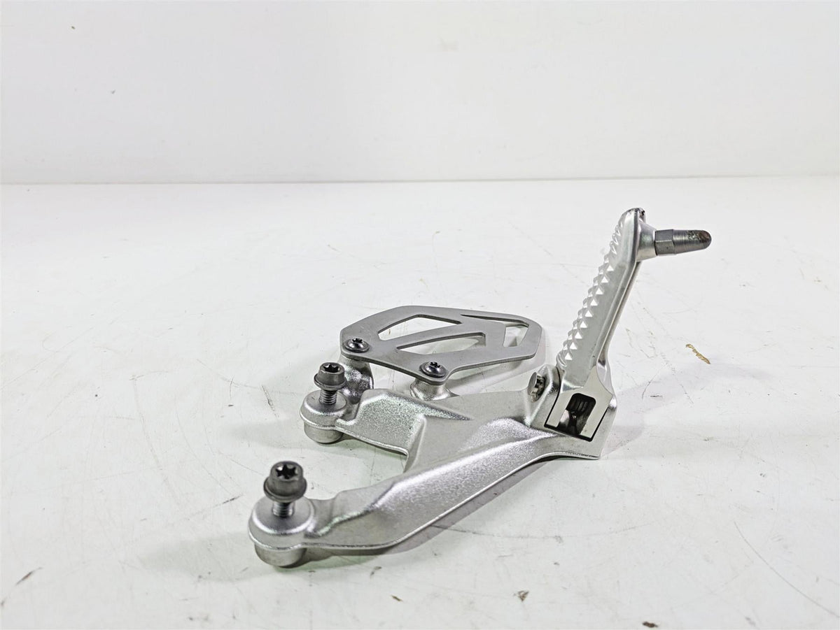 2016 BMW S1000RR K46 Left Foot Peg Set & Mount 46717728307 {{ shop.shopifyCountryName }} - Mototech271
