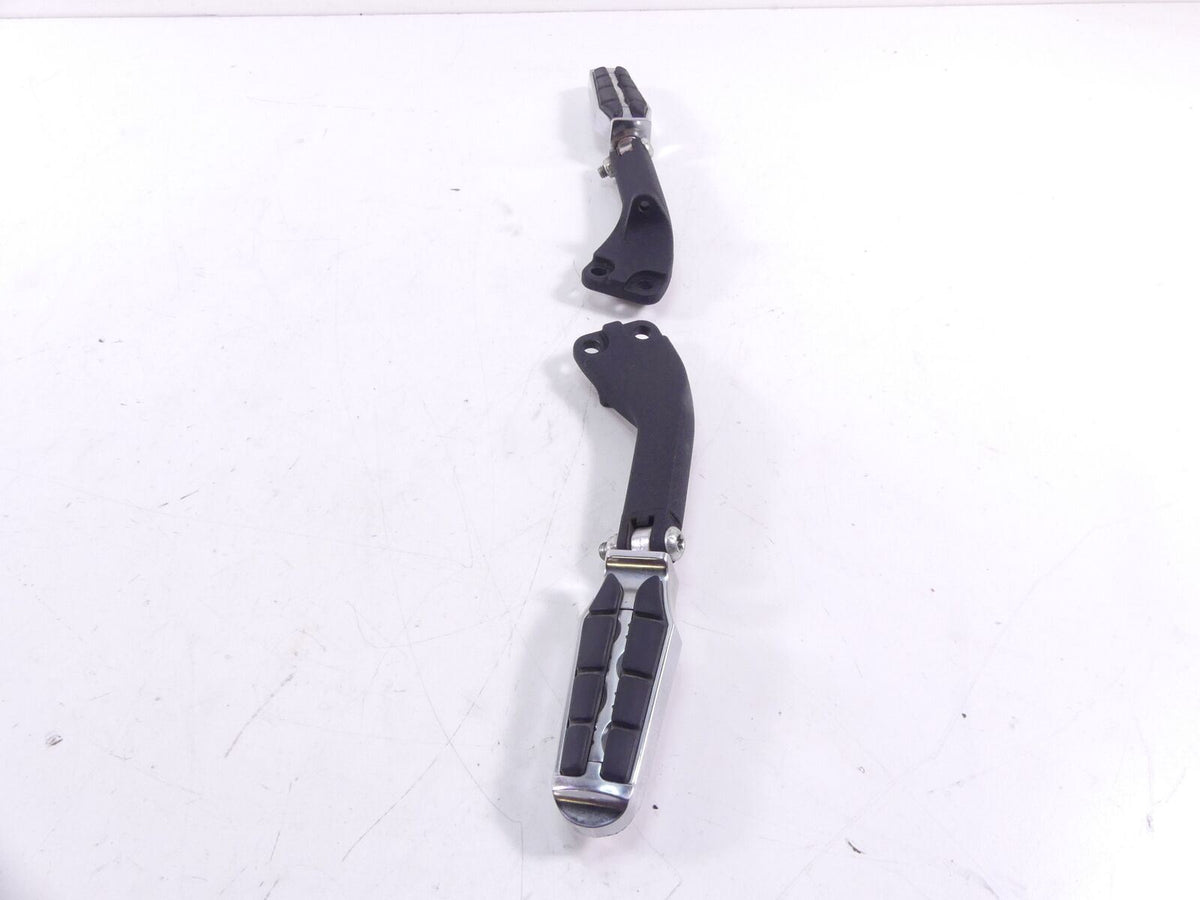2009 Harley FXDF Dyna Fat Bob Rear Passenger Footpeg Set 49224-06A 49230-06 {{ shop.shopifyCountryName }} - Mototech271