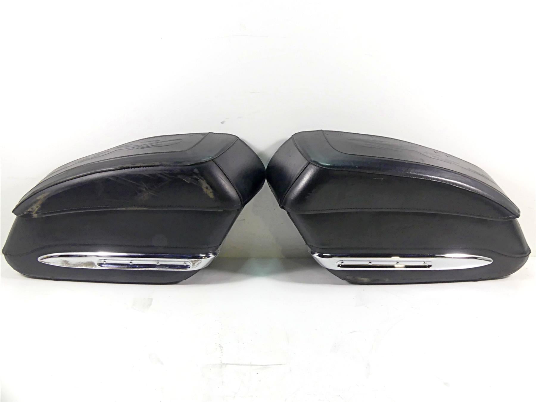2007 Harley Touring FLHRSE CVO Road King Left Right Saddlebag Set 88220-07