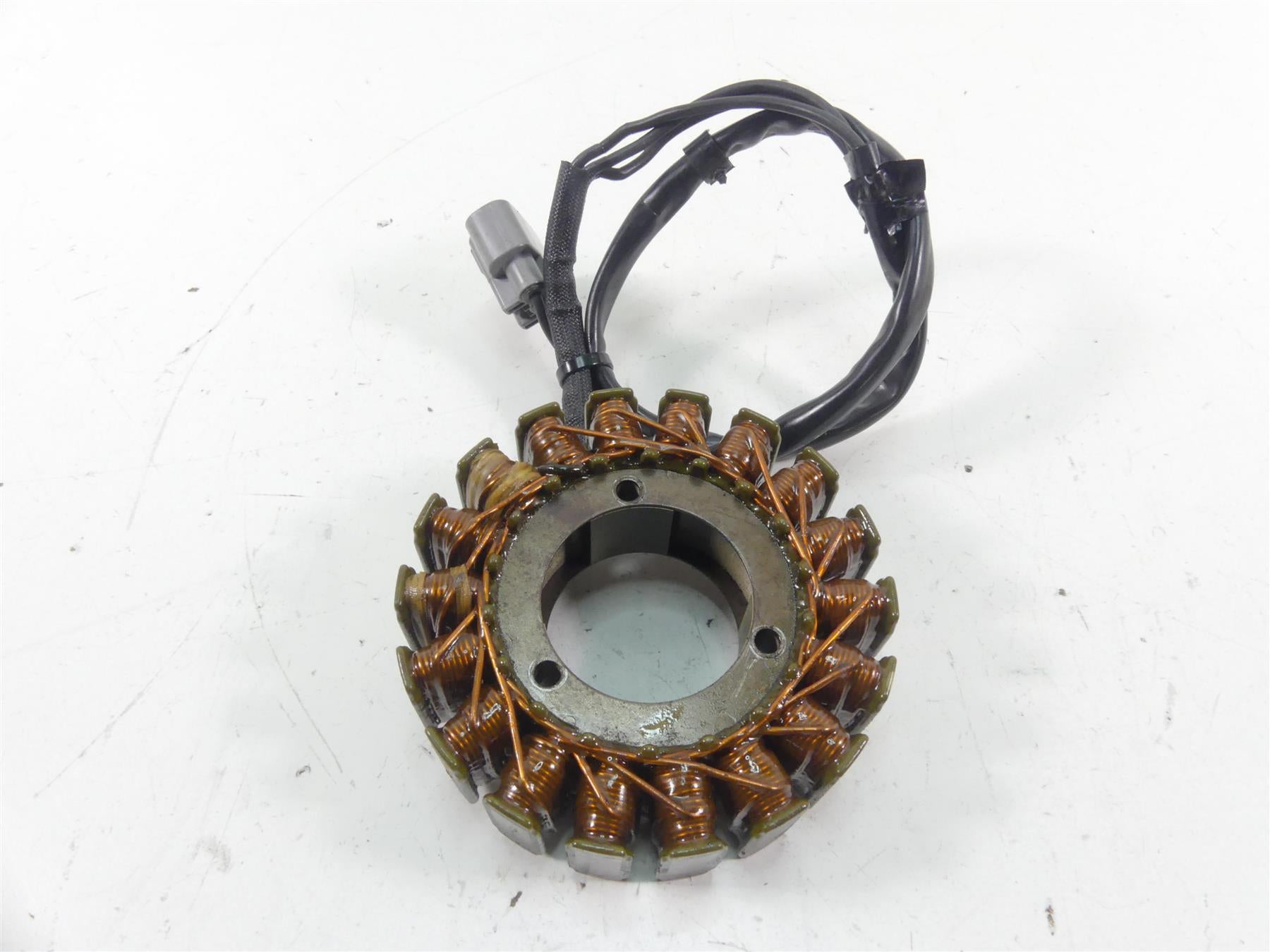 2017 Triumph Thruxton 1200 R Stator Generator Alternator Magneto T1300128 {{ shop.shopifyCountryName }} - Mototech271
