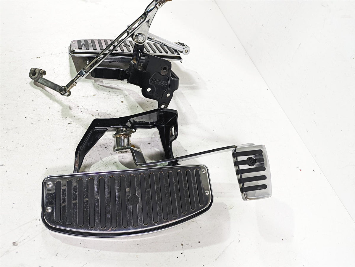 2002 Harley FLSTC Softail Heritage Left Right Chrome Floor Board Set 33630-00A {{ shop.shopifyCountryName }} - Mototech271
