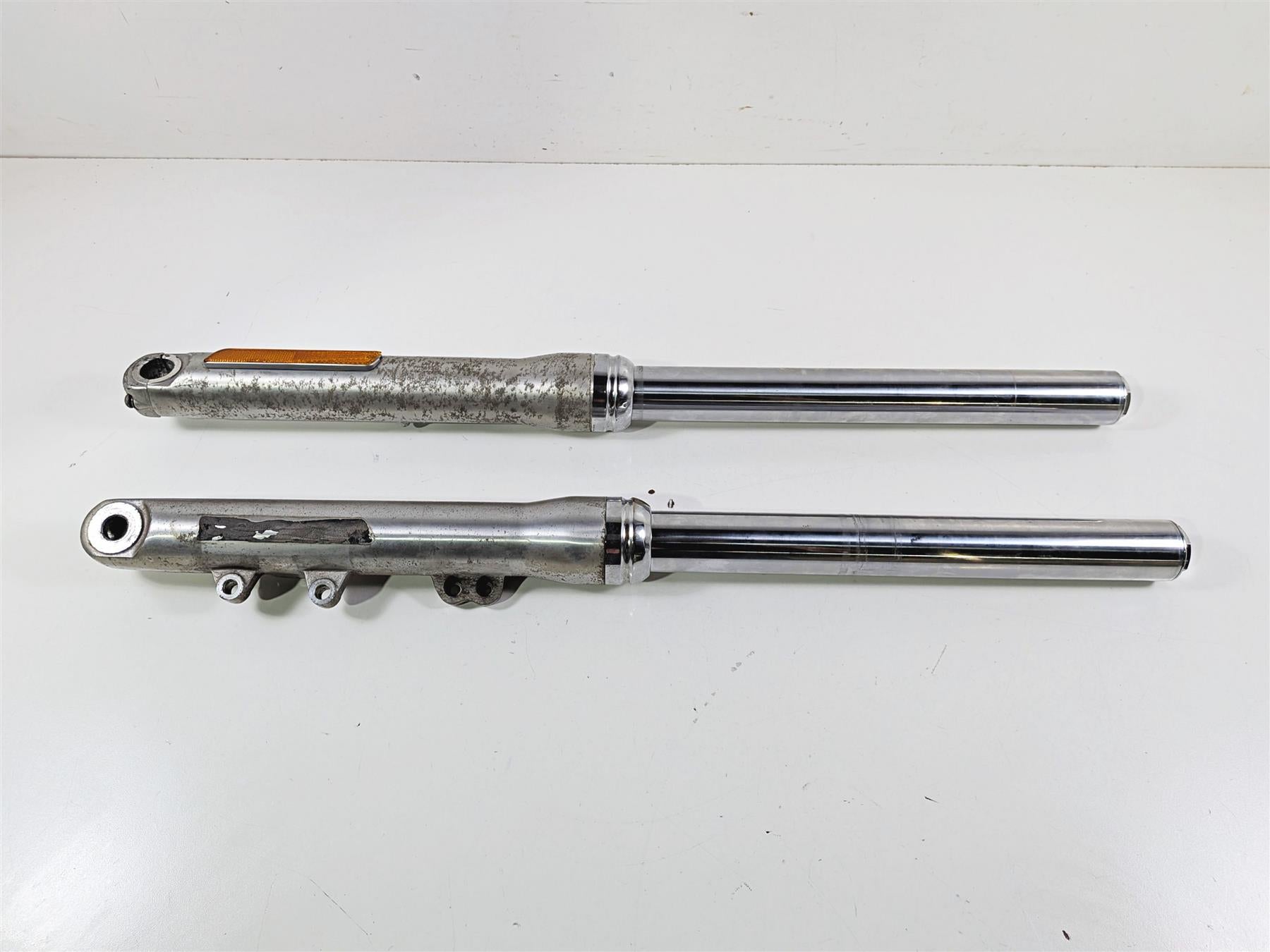 2007 Harley Dyna FXDB Street Bob Straight Front Fork Leg Set - Read 45947-06A {{ shop.shopifyCountryName }} - Mototech271