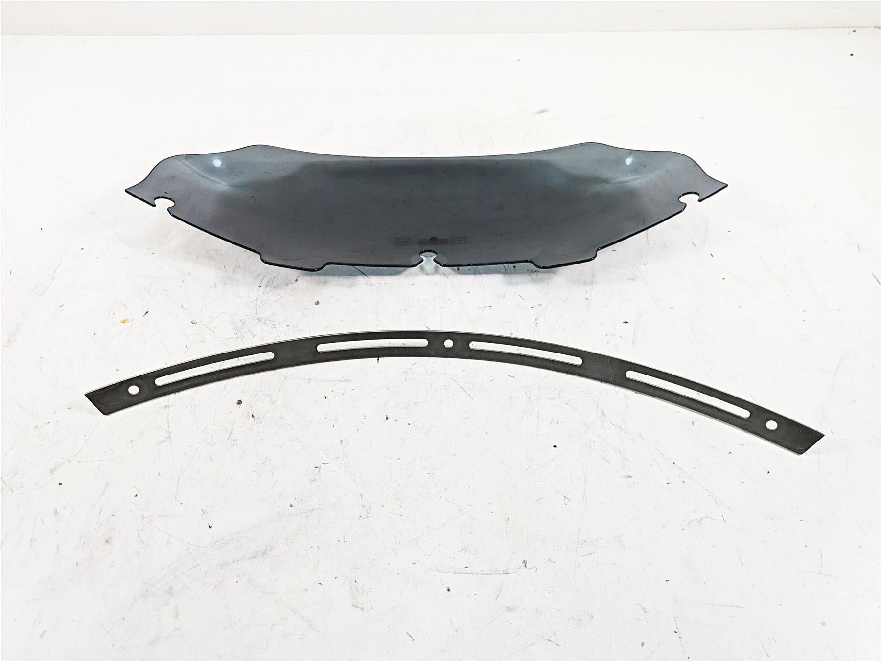 2010 Harley Touring FLHTCU Electra Glide Wind Shield Windshield Screen 7.5" {{ shop.shopifyCountryName }} - Mototech271