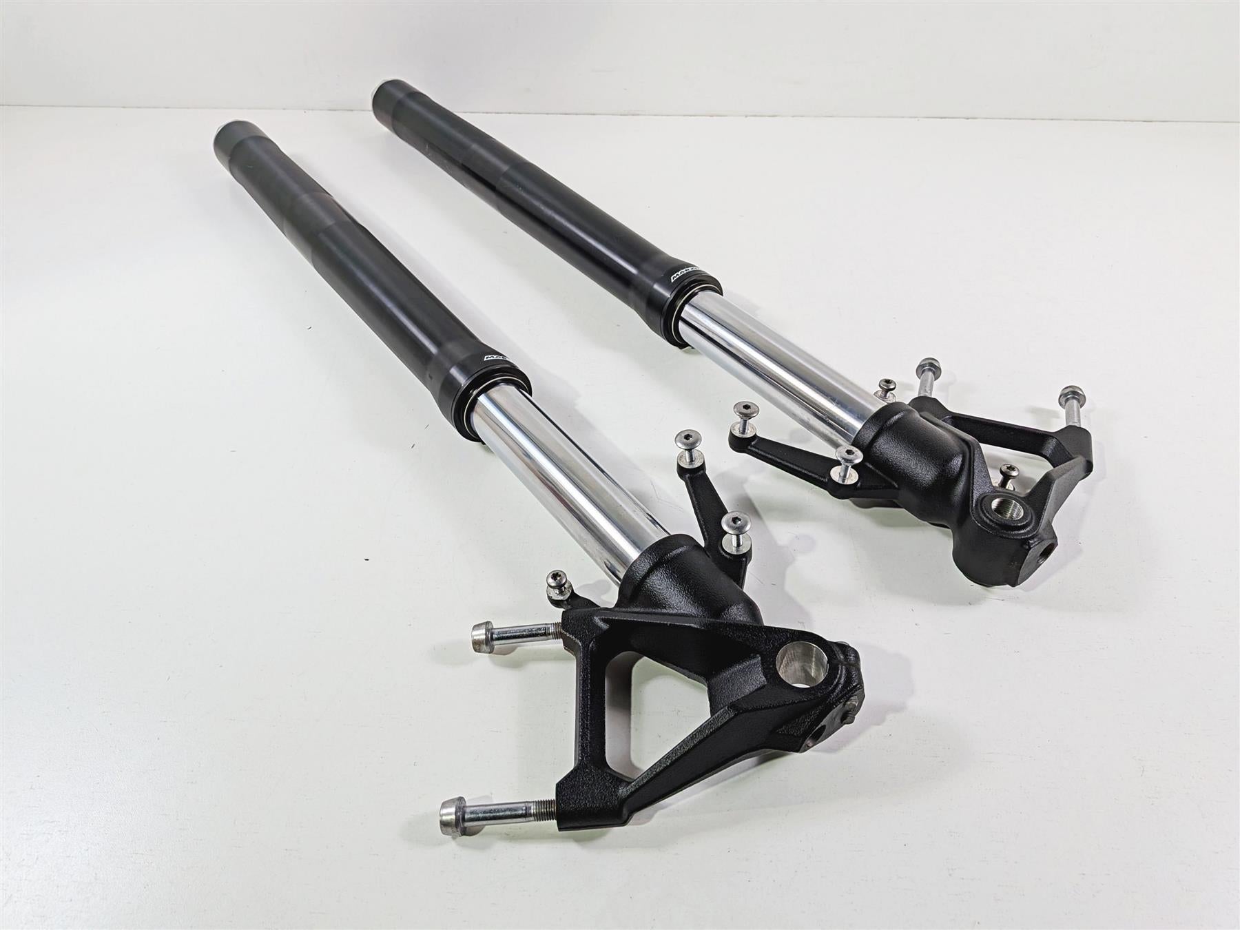 2022 Triumph Tiger 900 GT Pro Straight Marzocchi Front Fork Leg Set T2048704 {{ shop.shopifyCountryName }} - Mototech271