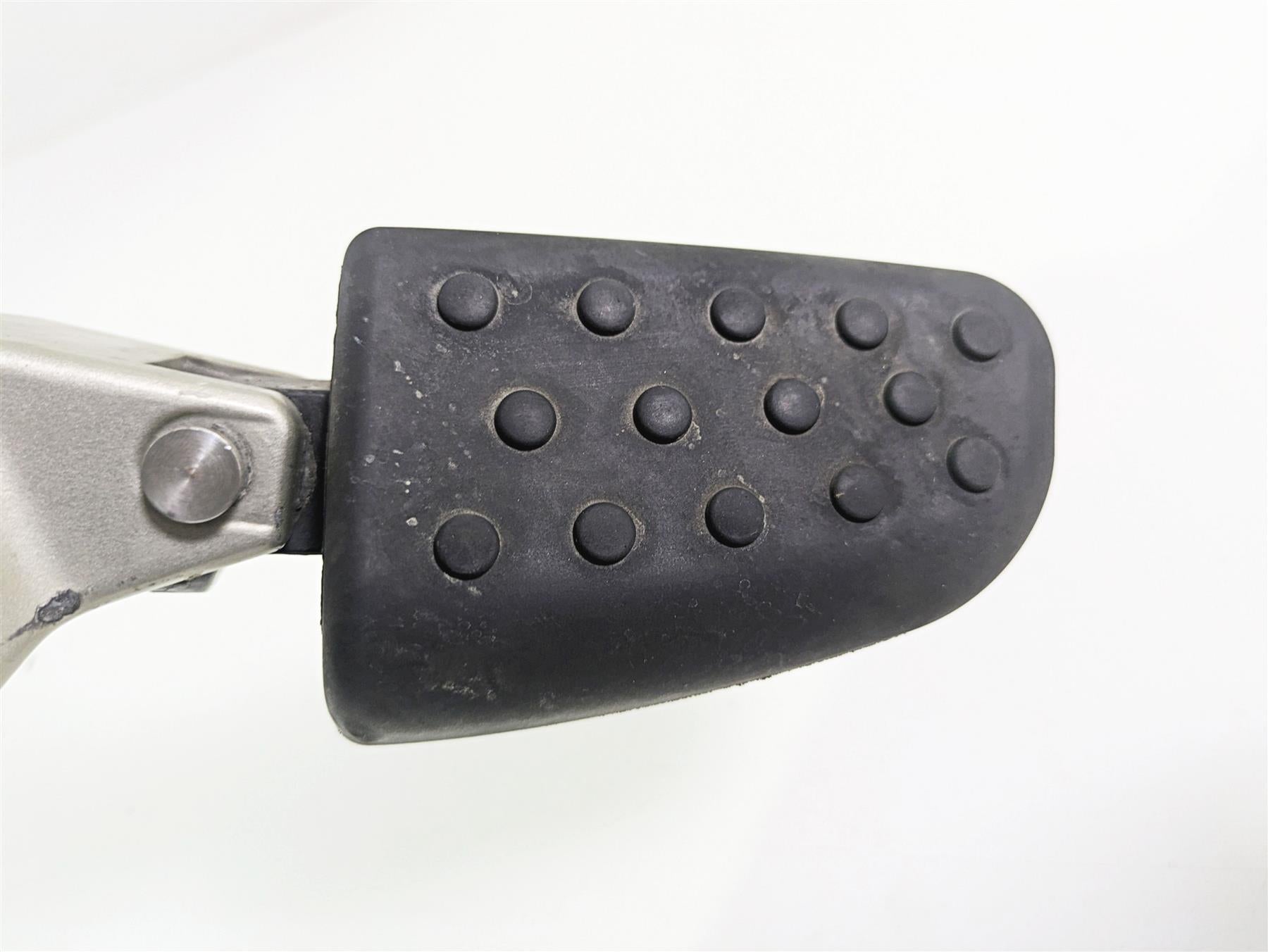 2014 BMW K1600 GTL K48 Left Footpeg Foot Peg Mount 46717728223 46718549079 {{ shop.shopifyCountryName }} - Mototech271