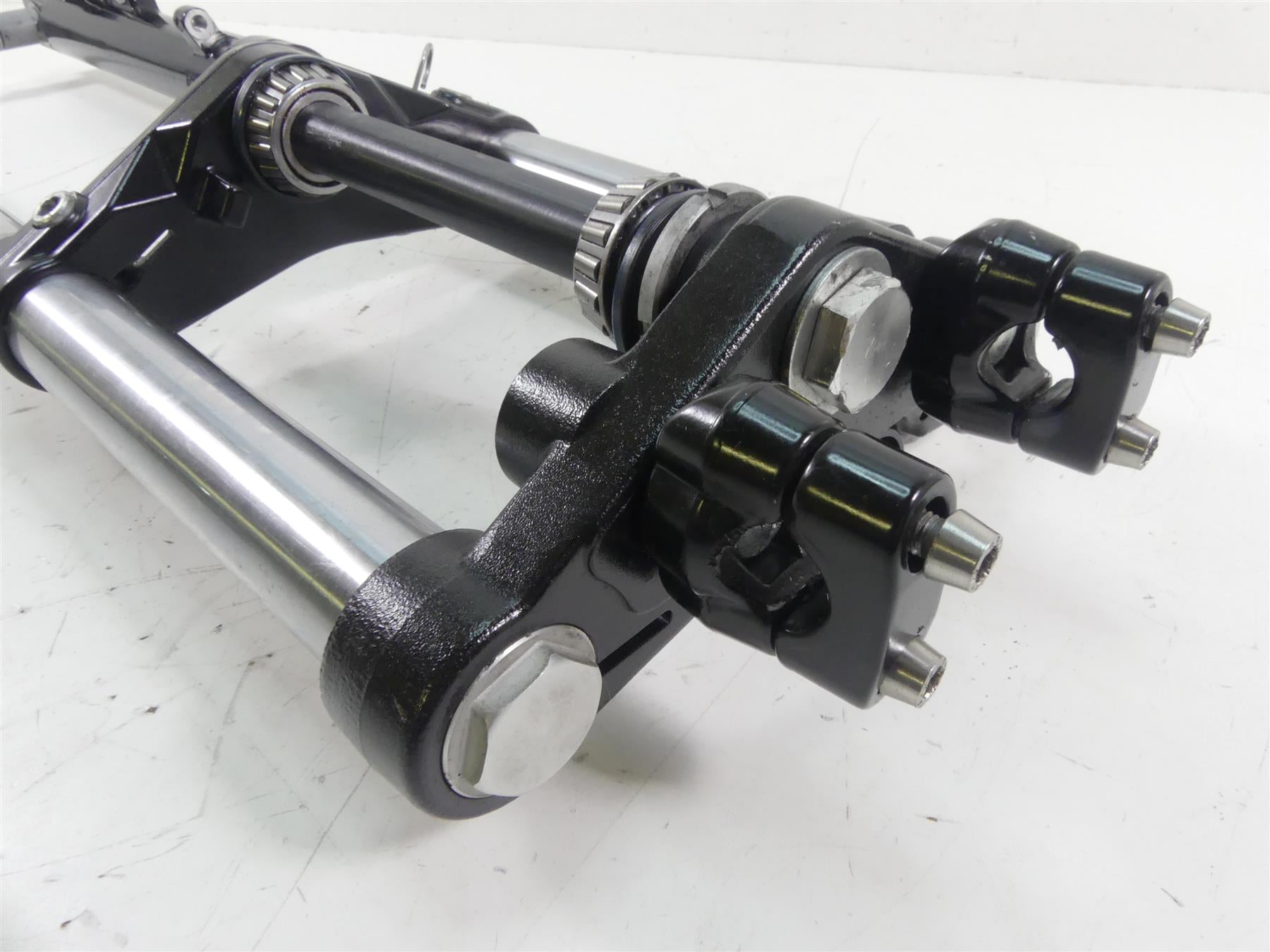 2016 Moto Guzzi V7 II Special 750 Straight Front Forks Triple Tree Set 2B001427 {{ shop.shopifyCountryName }} - Mototech271