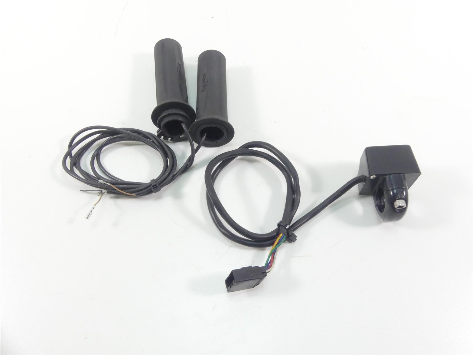 2013 Triumph Rocket 3 Touring Left Right Grip Heater Grips Handles -Read {{ shop.shopifyCountryName }} - Mototech271