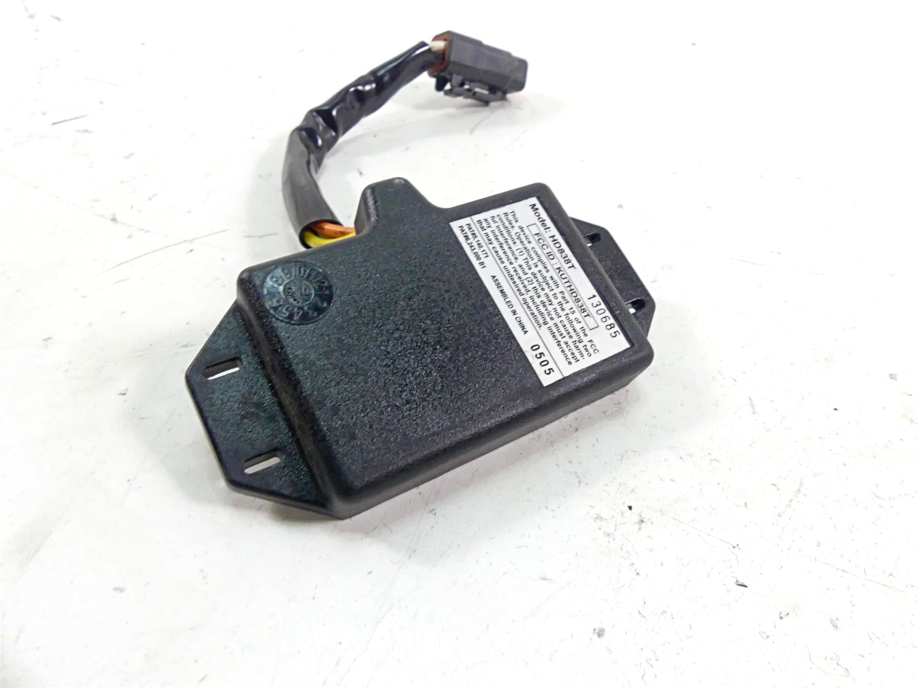 2006 Harley Touring FLHTCU SE E-Glide Garage Door Opener Transmitter 91559-01 {{ shop.shopifyCountryName }} - Mototech271