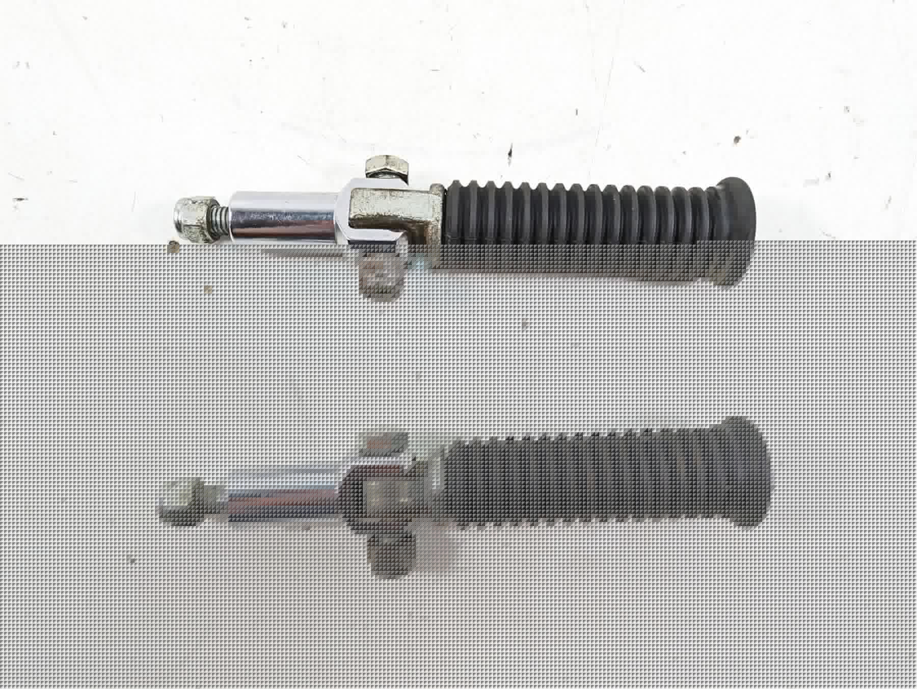 2006 Harley FLSTI Softail Heritage Rear Footpeg Foot Peg Set 33048-72 {{ shop.shopifyCountryName }} - Mototech271