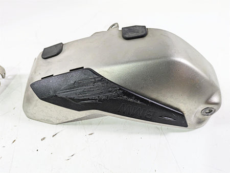 2016 BMW R1200RS K54 Valve Cover Protection Guard 77142465251 {{ shop.shopifyCountryName }} - Mototech271