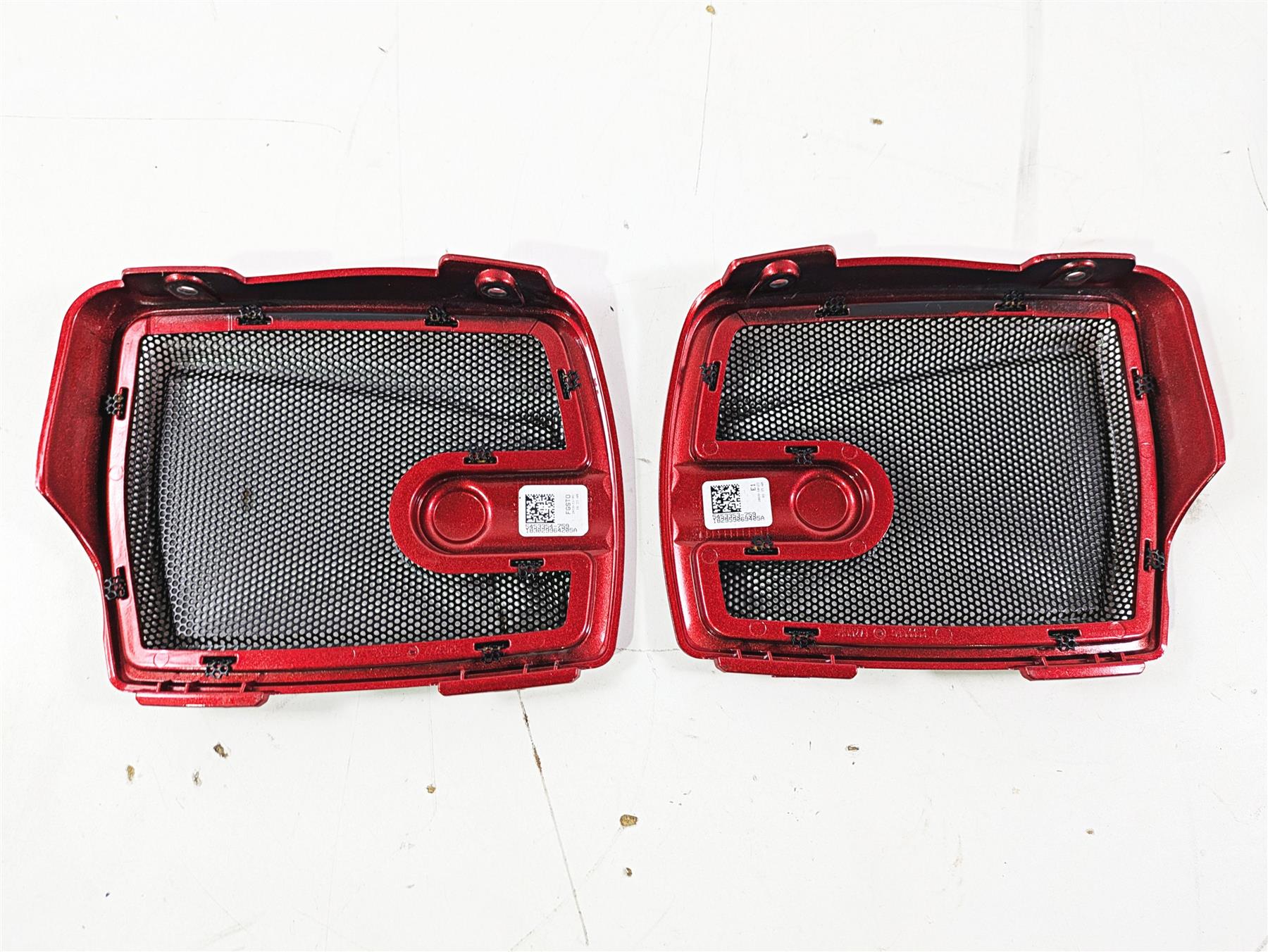 2019 Indian Chieftain Limited Front Speaker Covers Ruby Metallic 5453353 5453354 {{ shop.shopifyCountryName }} - Mototech271