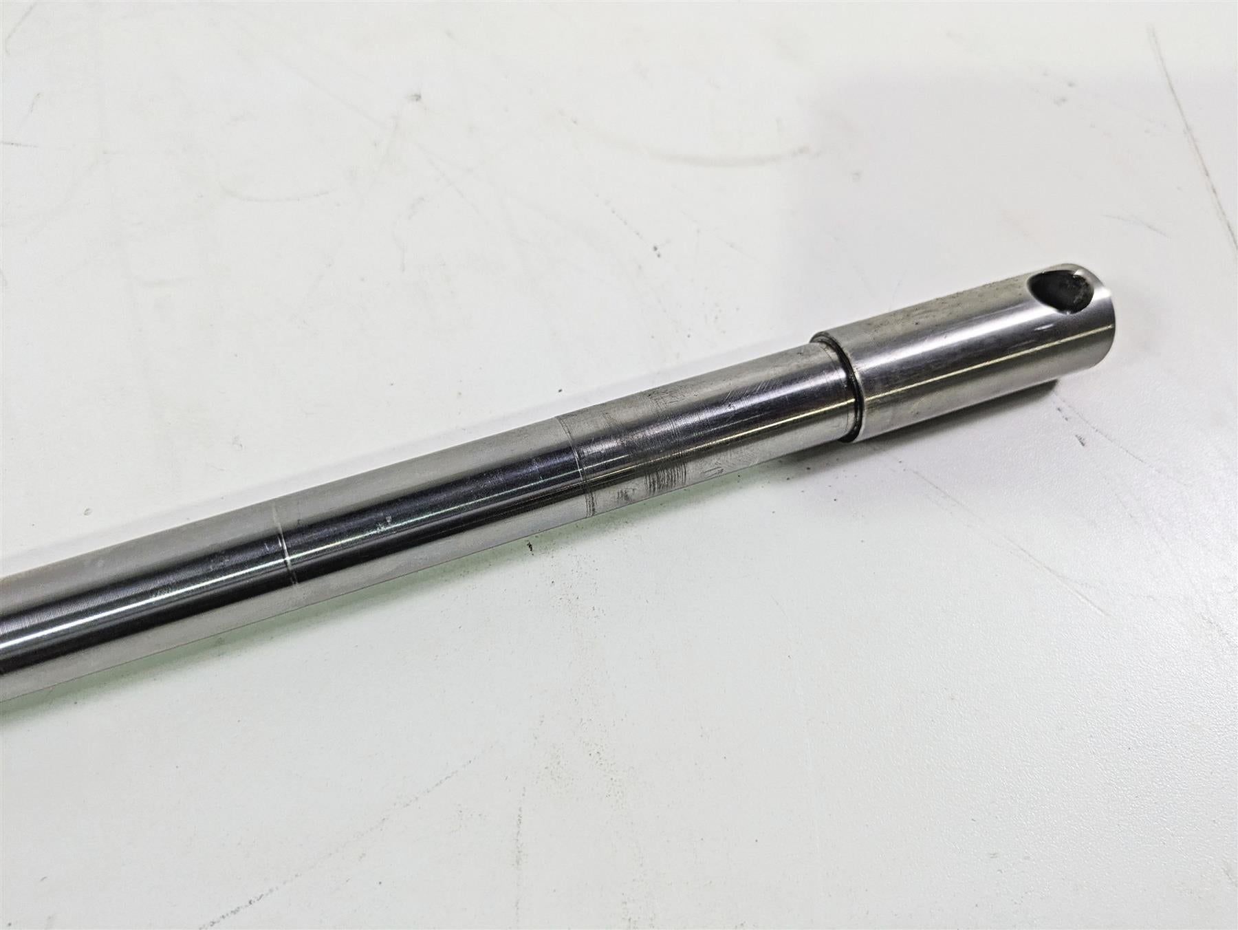 1996 Harley Touring FLHTCUI Electra Glide Front Wheel Spindle Axle 3/4 43346-83B {{ shop.shopifyCountryName }} - Mototech271
