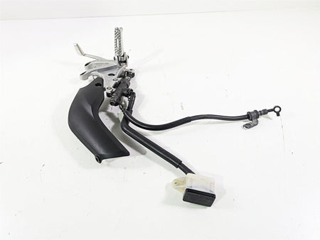 2017 Honda CBR600RR Right Footpeg & Rear Brake Master Cylinder 50600-MFJ-D00 {{ shop.shopifyCountryName }} - Mototech271