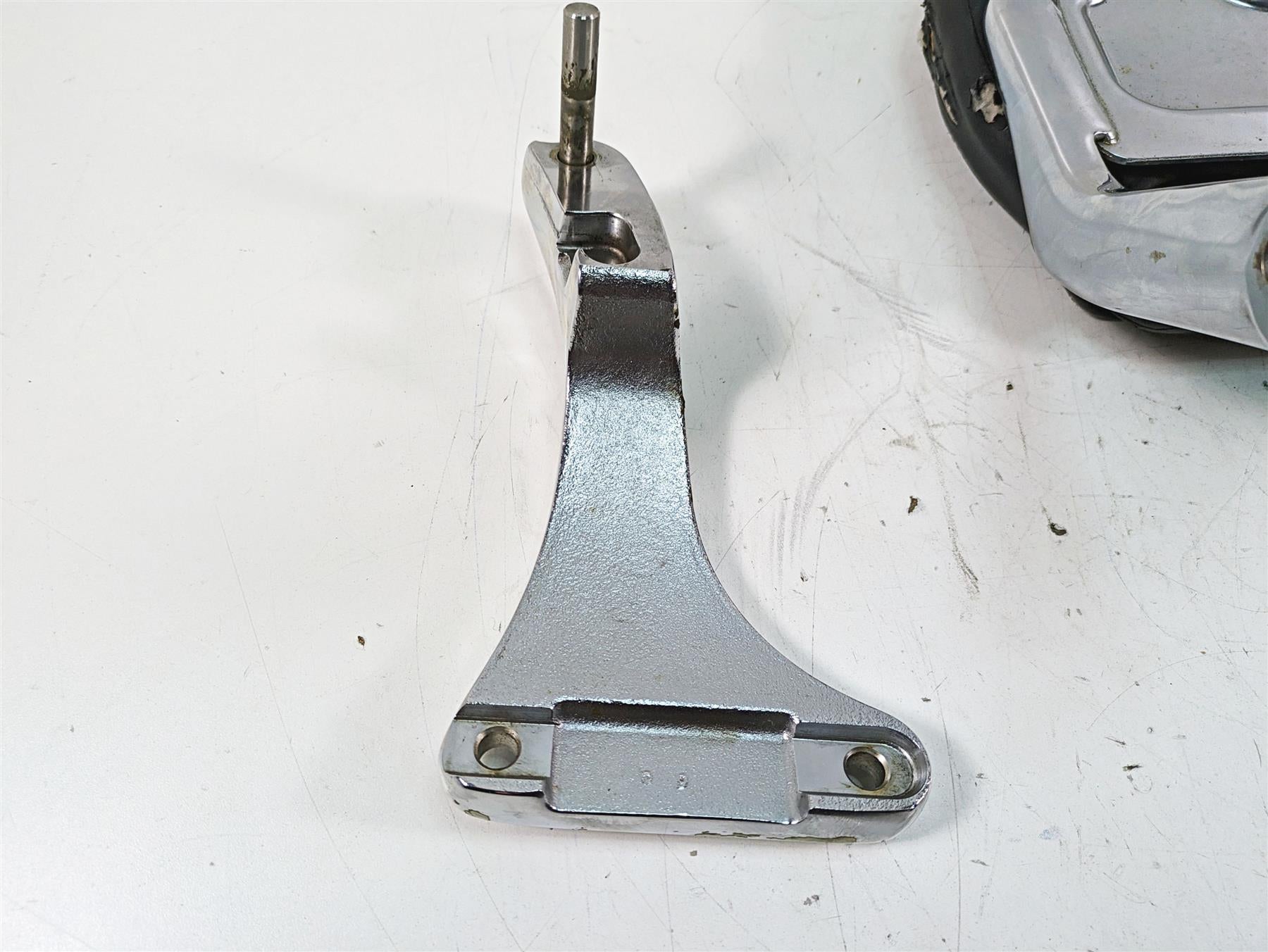 2009 Harley FXCWC Softail Rocker C Rear Seat & Support Mount Set -Read 51691-08 {{ shop.shopifyCountryName }} - Mototech271