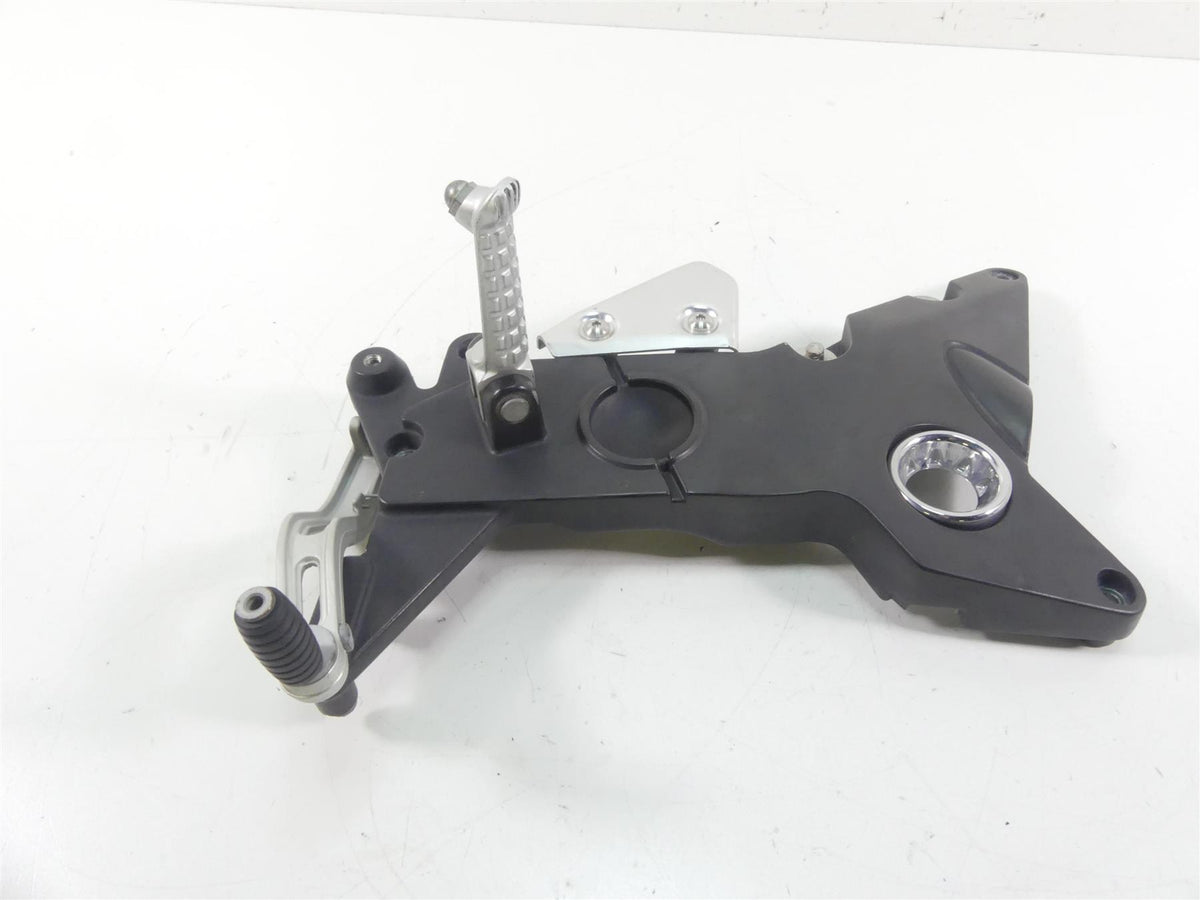 2014 Moto Guzzi Griso 1200 SE 8V Front Right Footpeg & Brake Ped GU06677000 {{ shop.shopifyCountryName }} - Mototech271