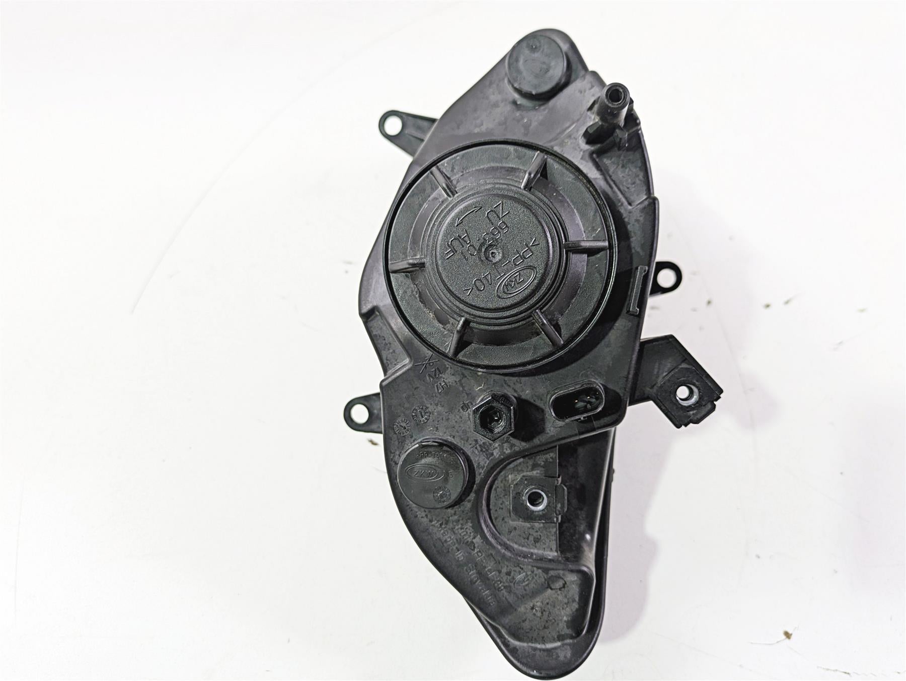 2016 BMW R1200RS K54 Right Low Beam Headlight Head Light Lamp 63128549330 {{ shop.shopifyCountryName }} - Mototech271