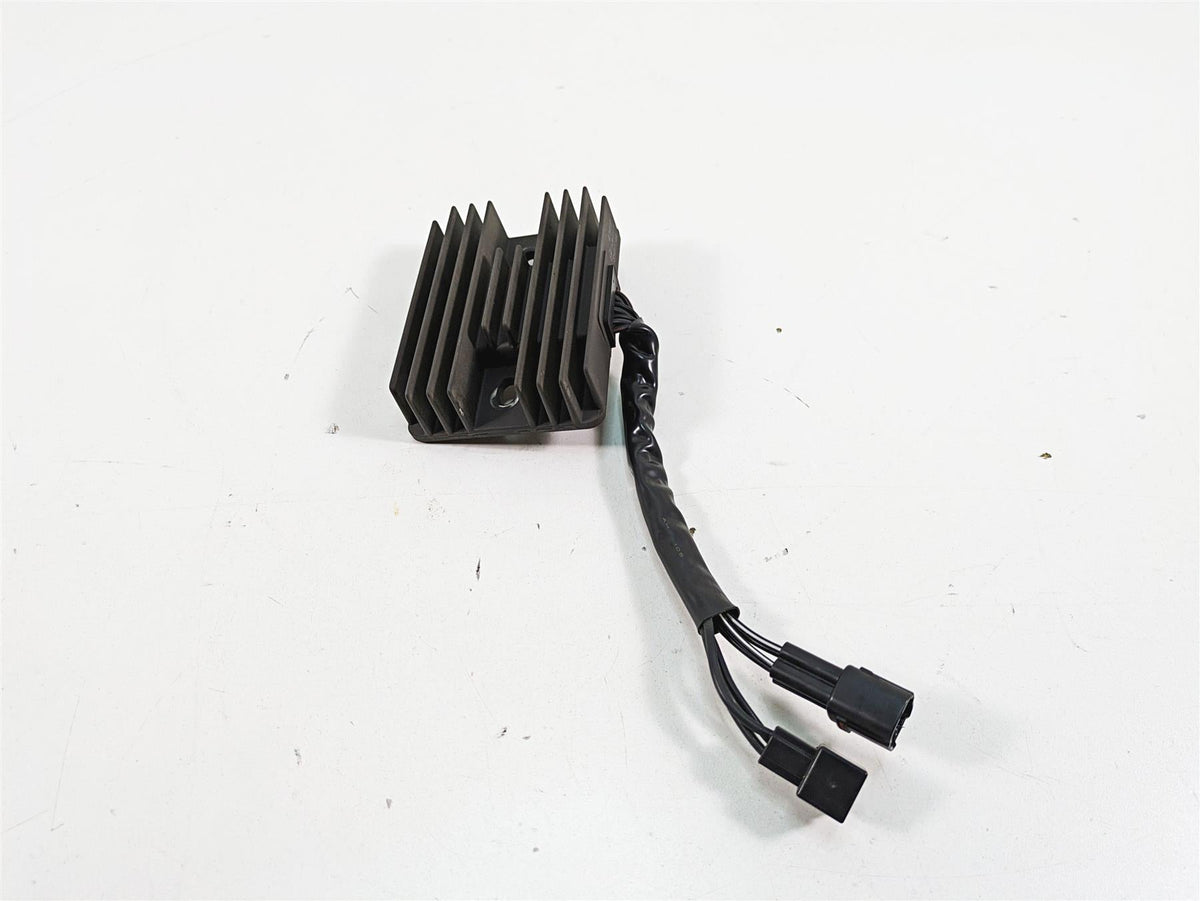 2022 Suzuki GSXR 750 Rectifier Voltage Regulator 2800-47H00 SH811AA {{ shop.shopifyCountryName }} - Mototech271