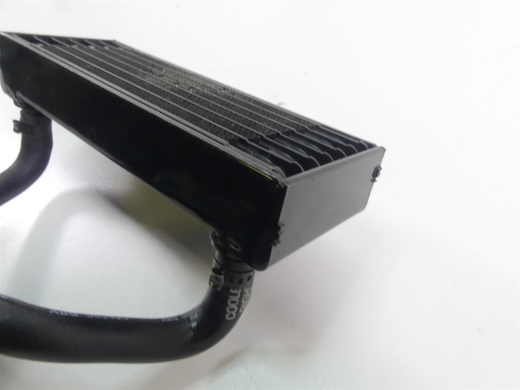 2009 Harley FLHTCU SE4 CVO E-Glide Oil Cooler + Flange Adapter & Cover 63068-09 {{ shop.shopifyCountryName }} - Mototech271