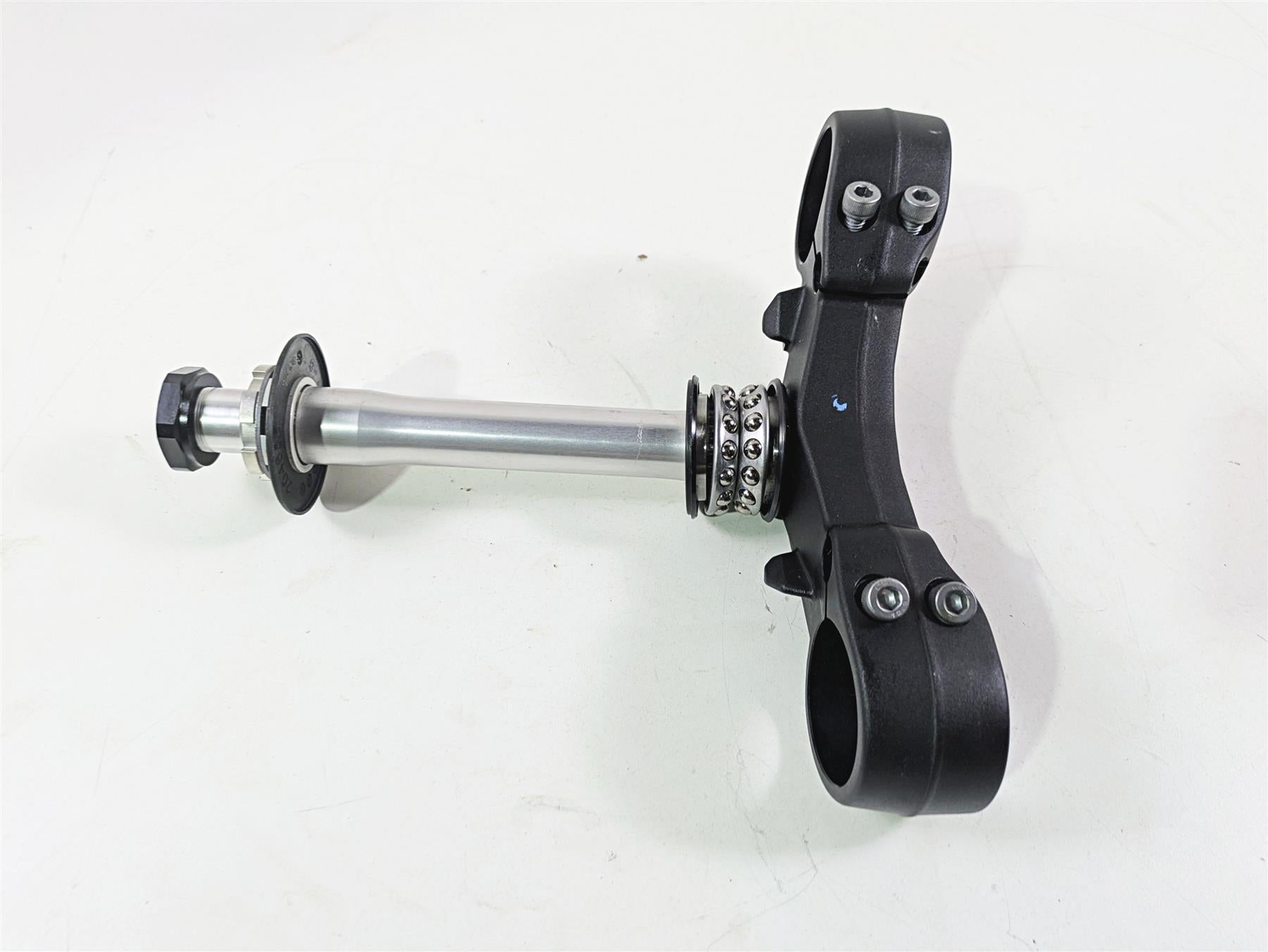 2024 Triumph Street Triple 765 R Lower Triple Tree Steering Clamp