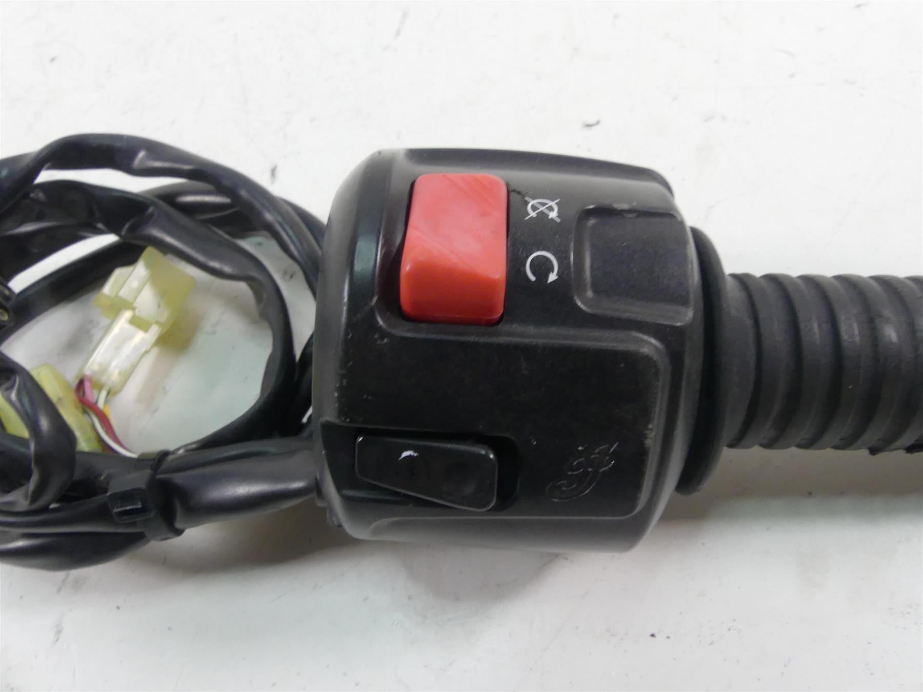 2018 Indian Scout Sixty Right Hand Start Kill Control Switch & Throttle 4014450 {{ shop.shopifyCountryName }} - Mototech271