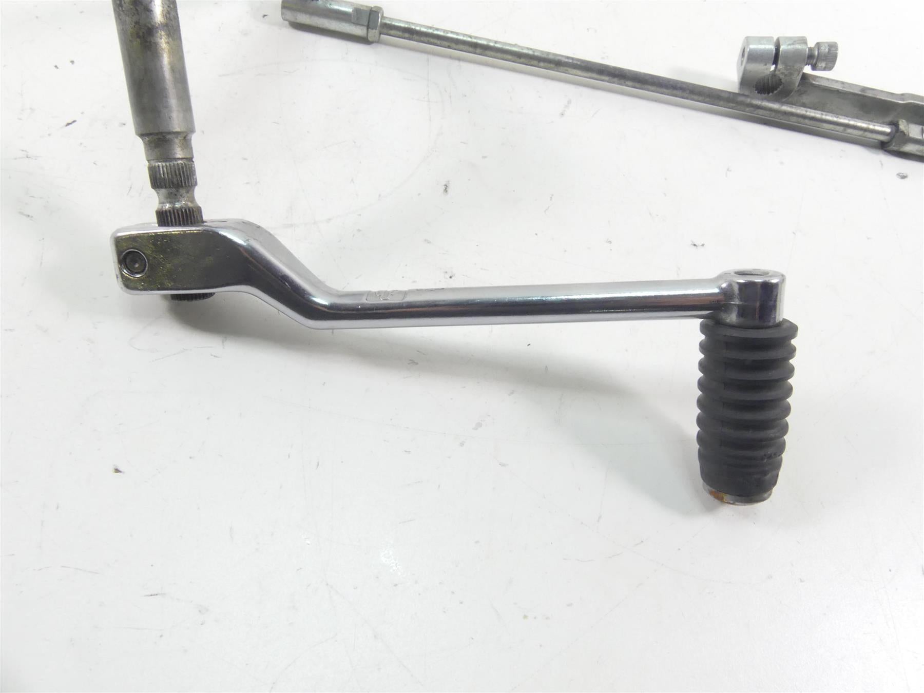 2012 Harley Touring FLHTP Electra Glide Shifter Shift Lever & Rod Set 33895-82E {{ shop.shopifyCountryName }} - Mototech271
