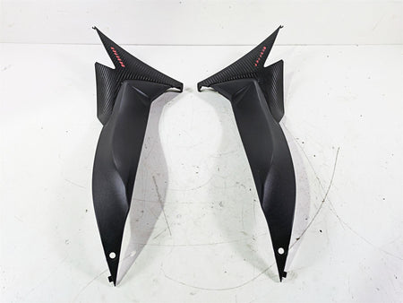 2016 Suzuki GSXR1000 Under Seat Leg Fairing Cover Cowl Set 47421-47H00 {{ shop.shopifyCountryName }} - Mototech271