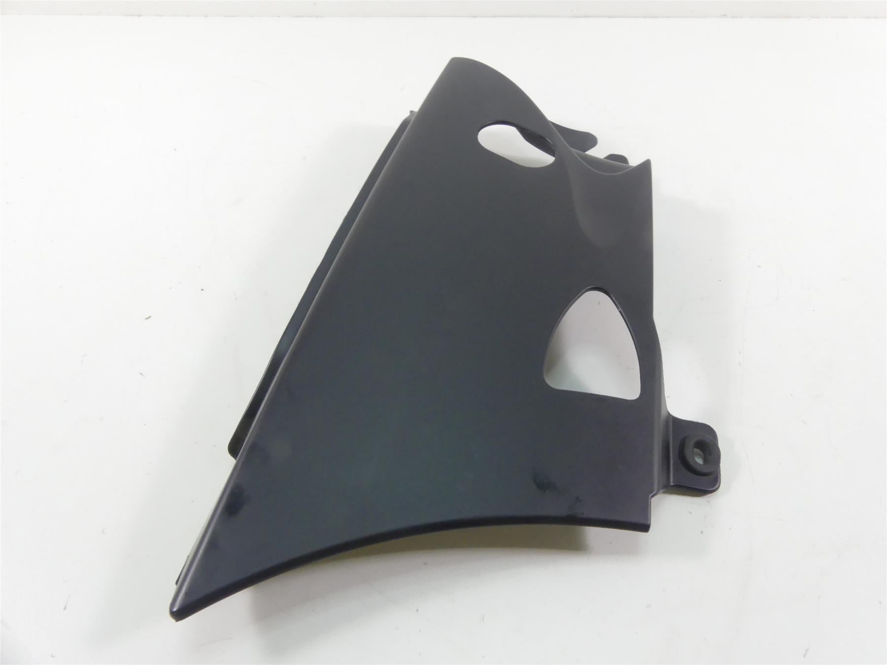 2016 Indian Chieftain Dark Horse Right Lower Side Cover Fairing Cowl 5450418 {{ shop.shopifyCountryName }} - Mototech271