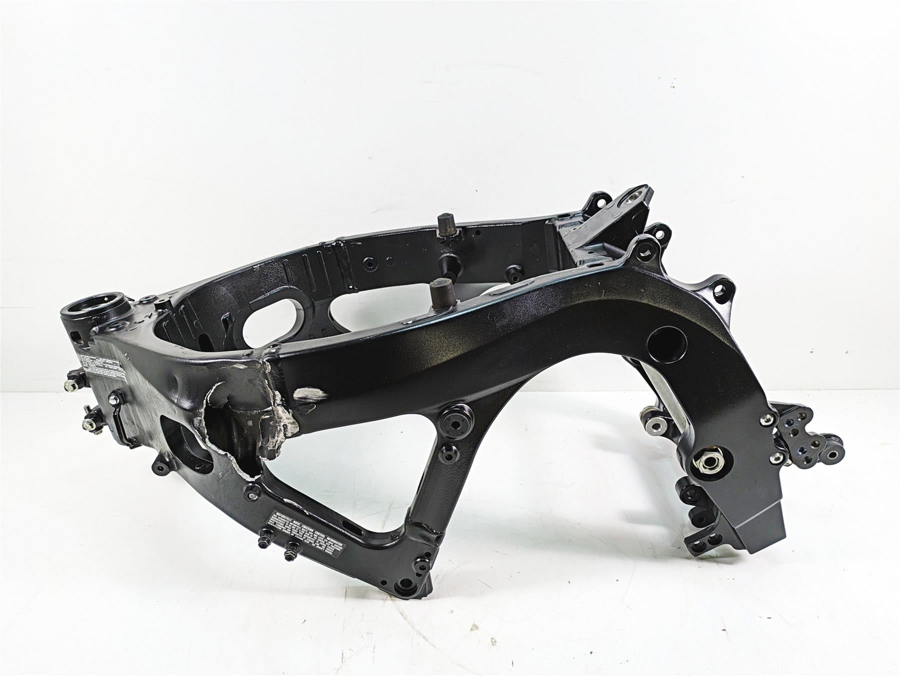 2022 Suzuki GSXR 750 Damaged Main Frame Chassis With Texas Salvage Title 41100-15J00-YAP | Mototech271