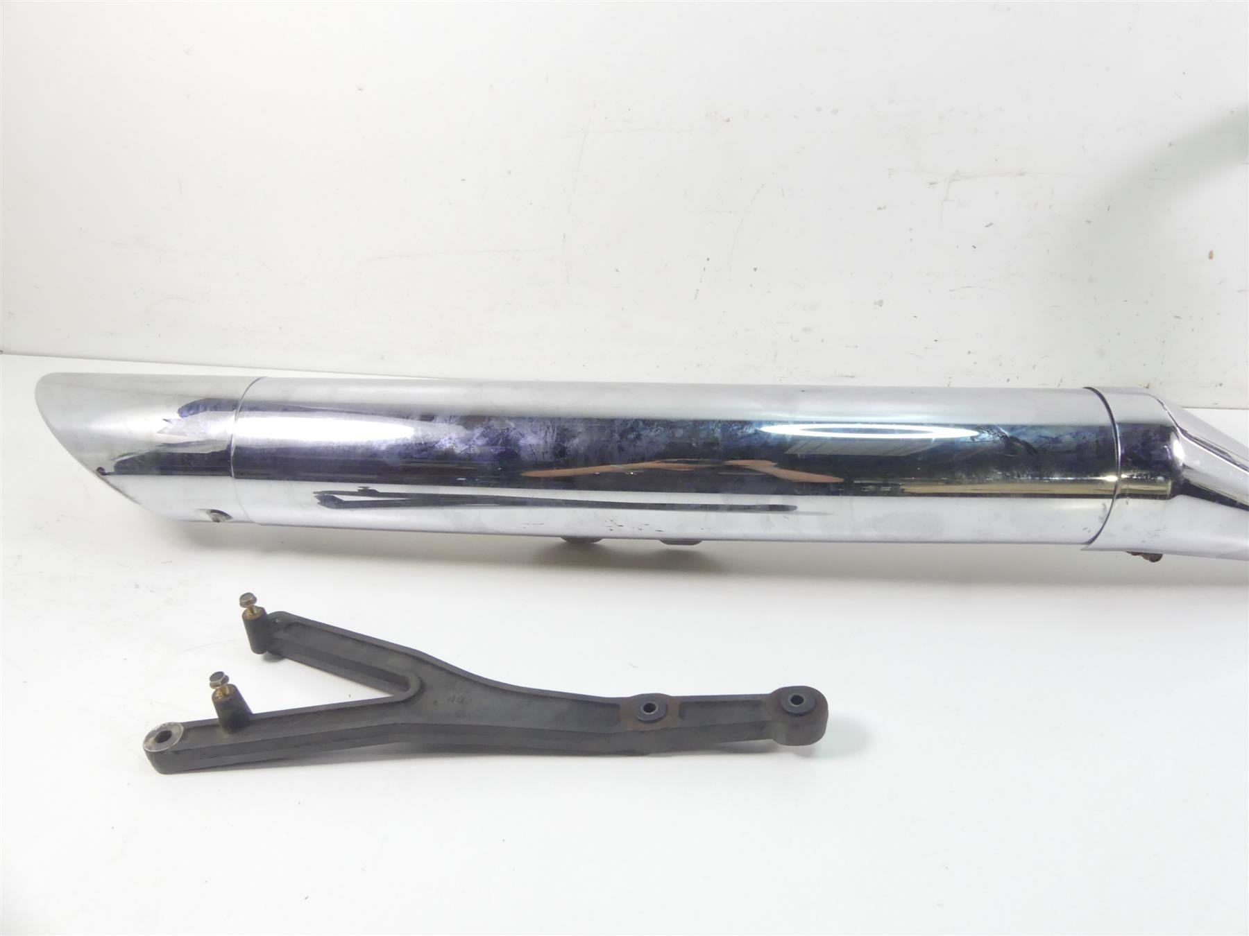 2002 Honda VTX1800 C Complete Stock Exhaust Set 18420-MCH-000 18305-MCH-L00 {{ shop.shopifyCountryName }} - Mototech271