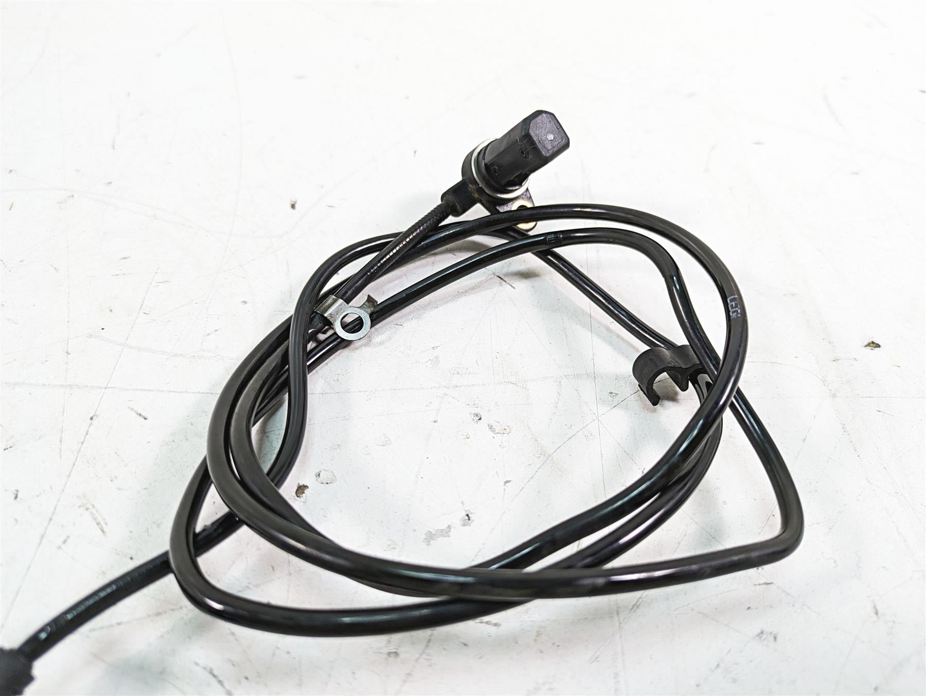 2007 BMW R1200GS K255 Adv Rear Wheel Speed Sensor 34527677824 {{ shop.shopifyCountryName }} - Mototech271