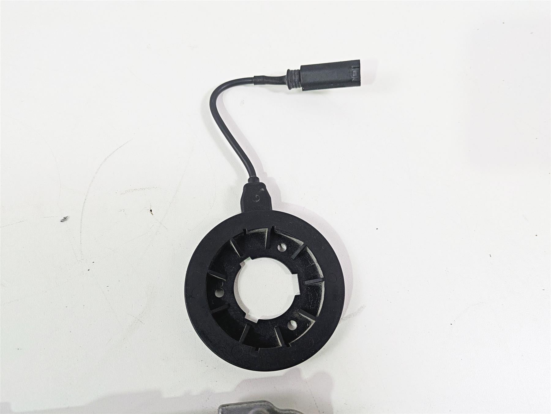 2016 BMW R1200RT K52 Hands Free Cdi Ignition Switch Key Lock Set 13618559224 {{ shop.shopifyCountryName }} - Mototech271