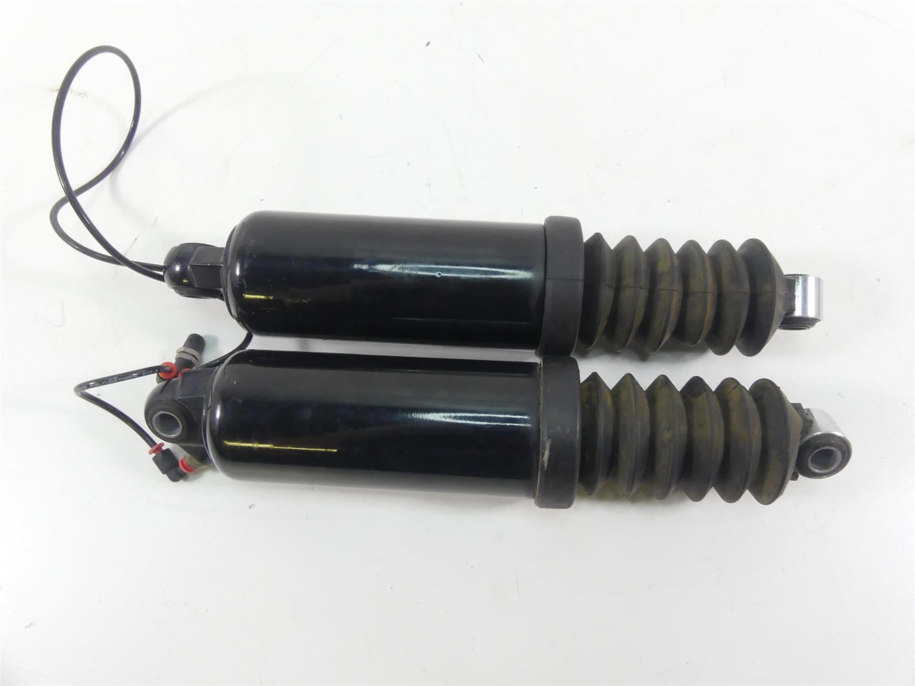 2014 Harley Touring FLHTK Electra Glide Rear 13" Air Ride Shock Dampers 54000036 {{ shop.shopifyCountryName }} - Mototech271